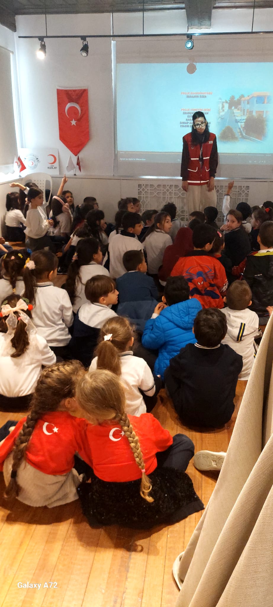 I M G 20251101 W A0019-1