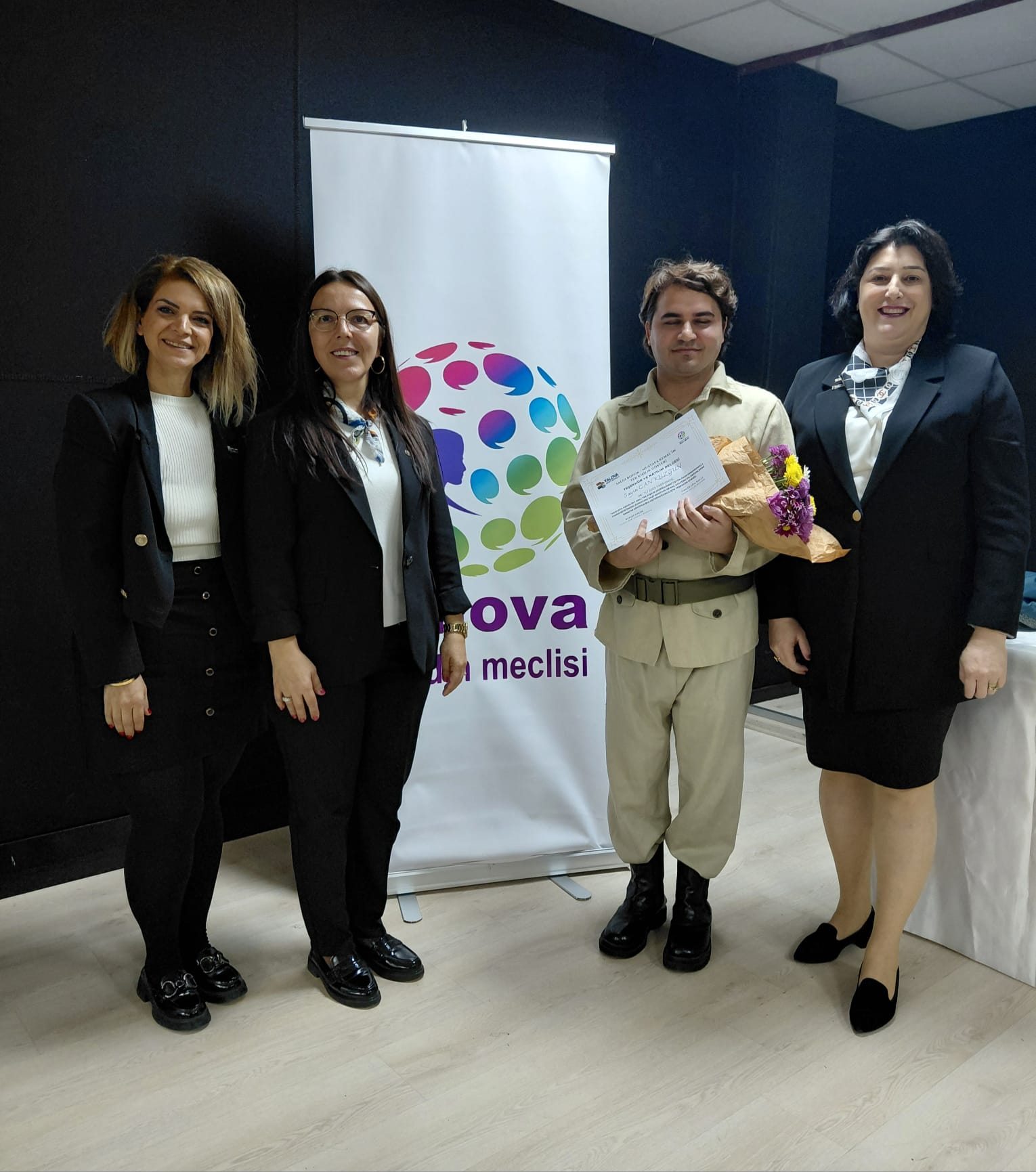 I M G 20251107 W A0004