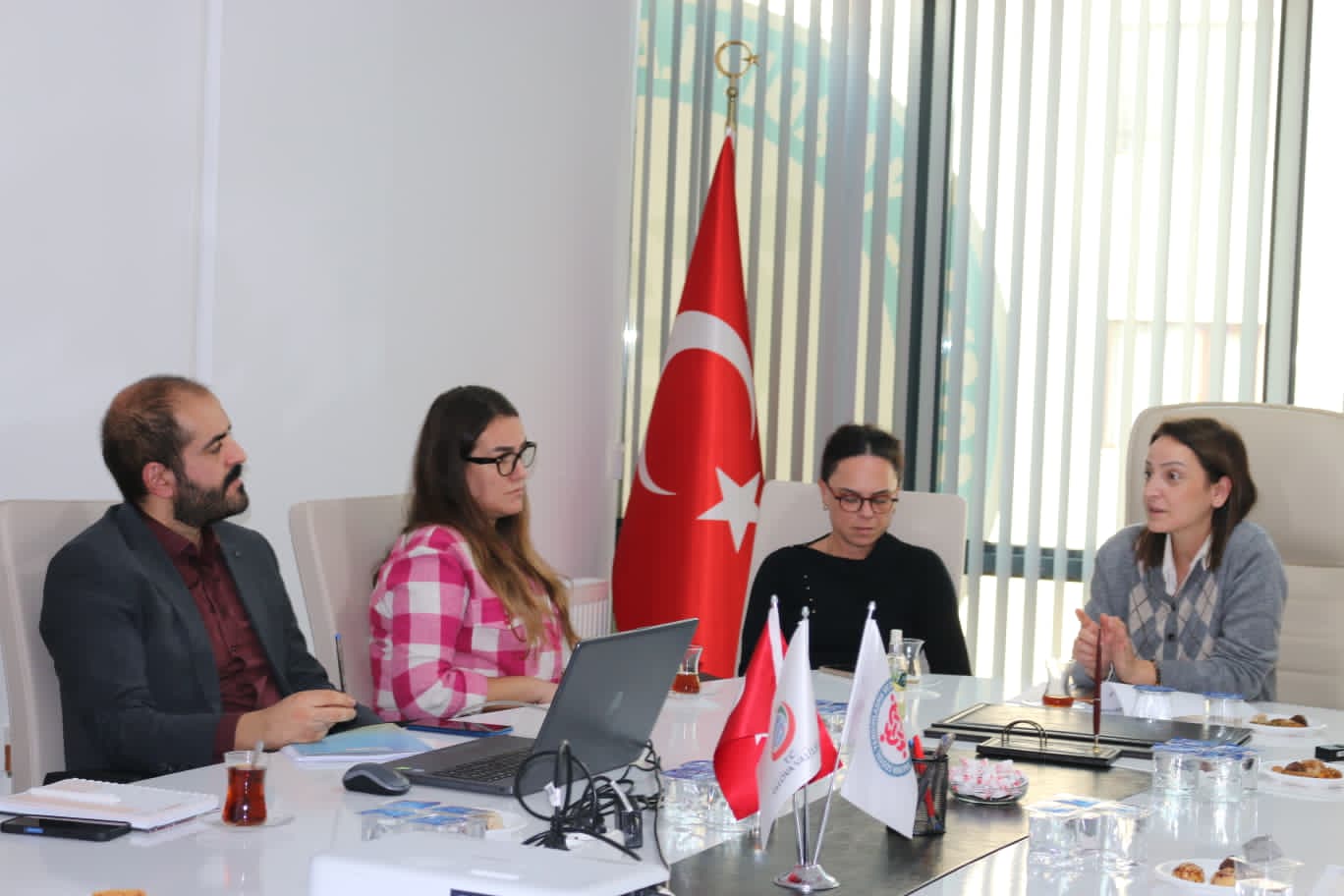 I M G 20251108 W A0023