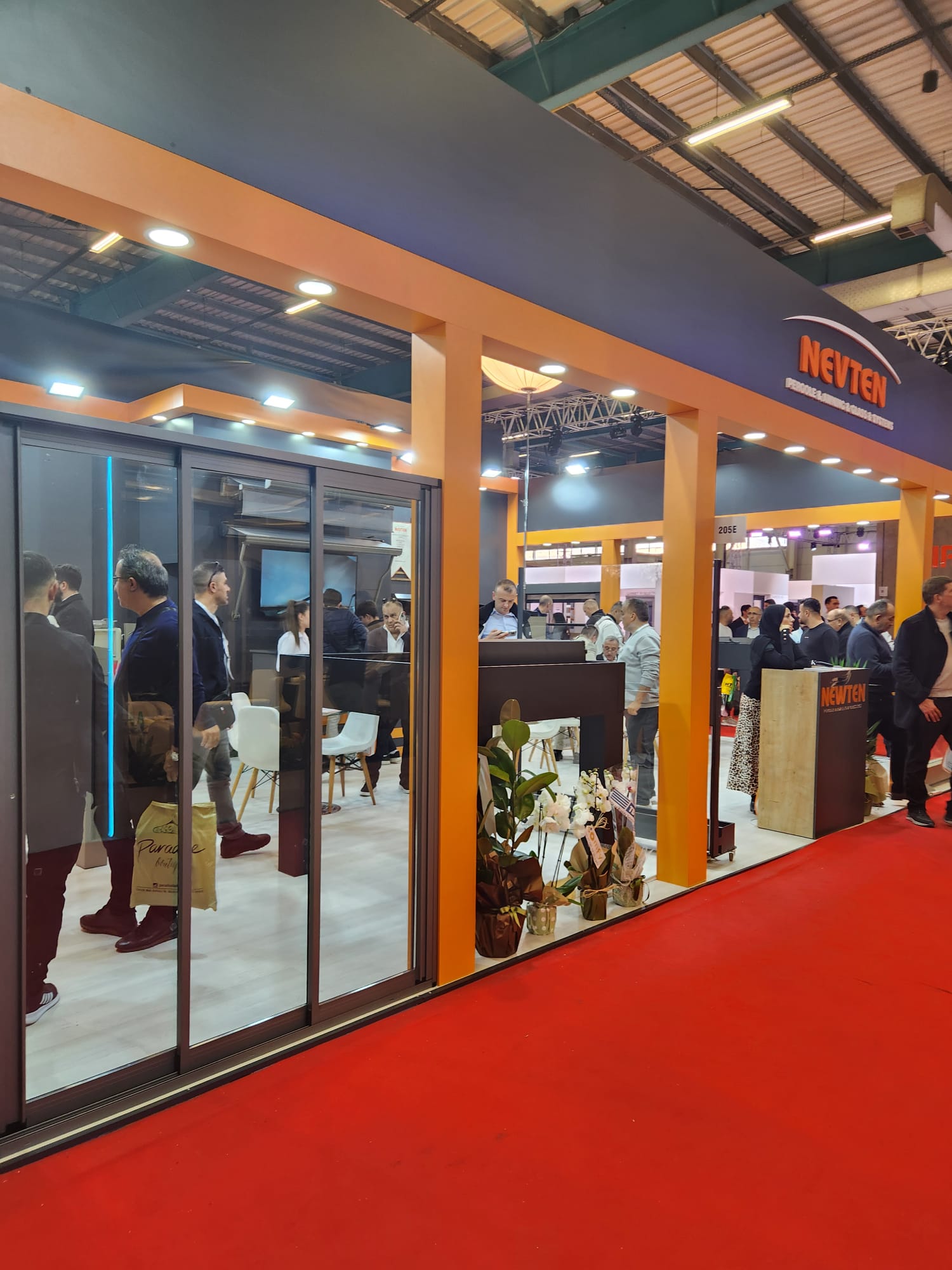 I M G 20251118 W A0041