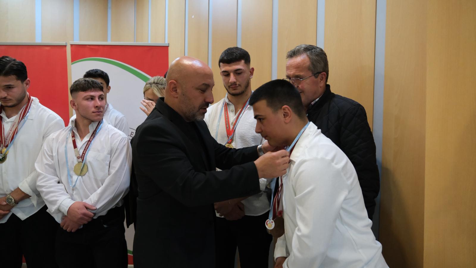 I M G 20251121 W A0019