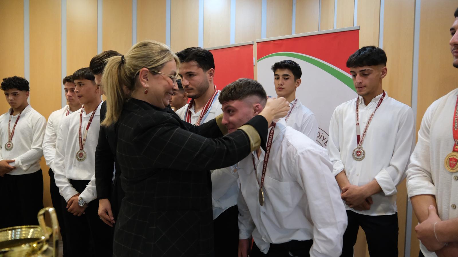 I M G 20251121 W A0021