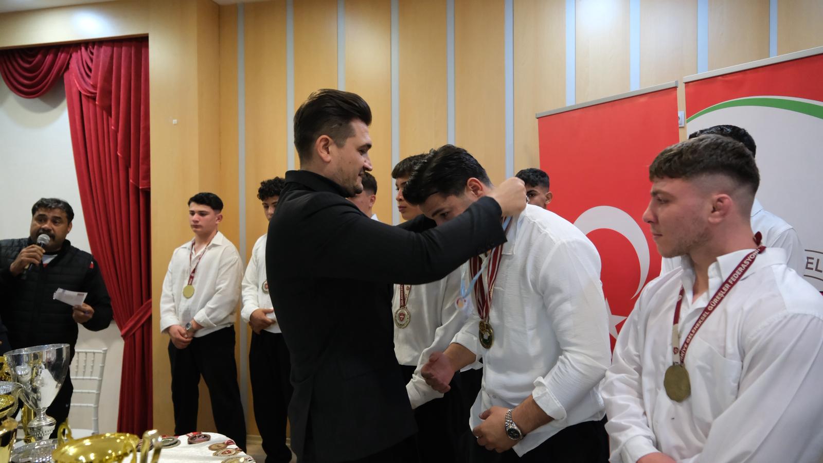 I M G 20251121 W A0022