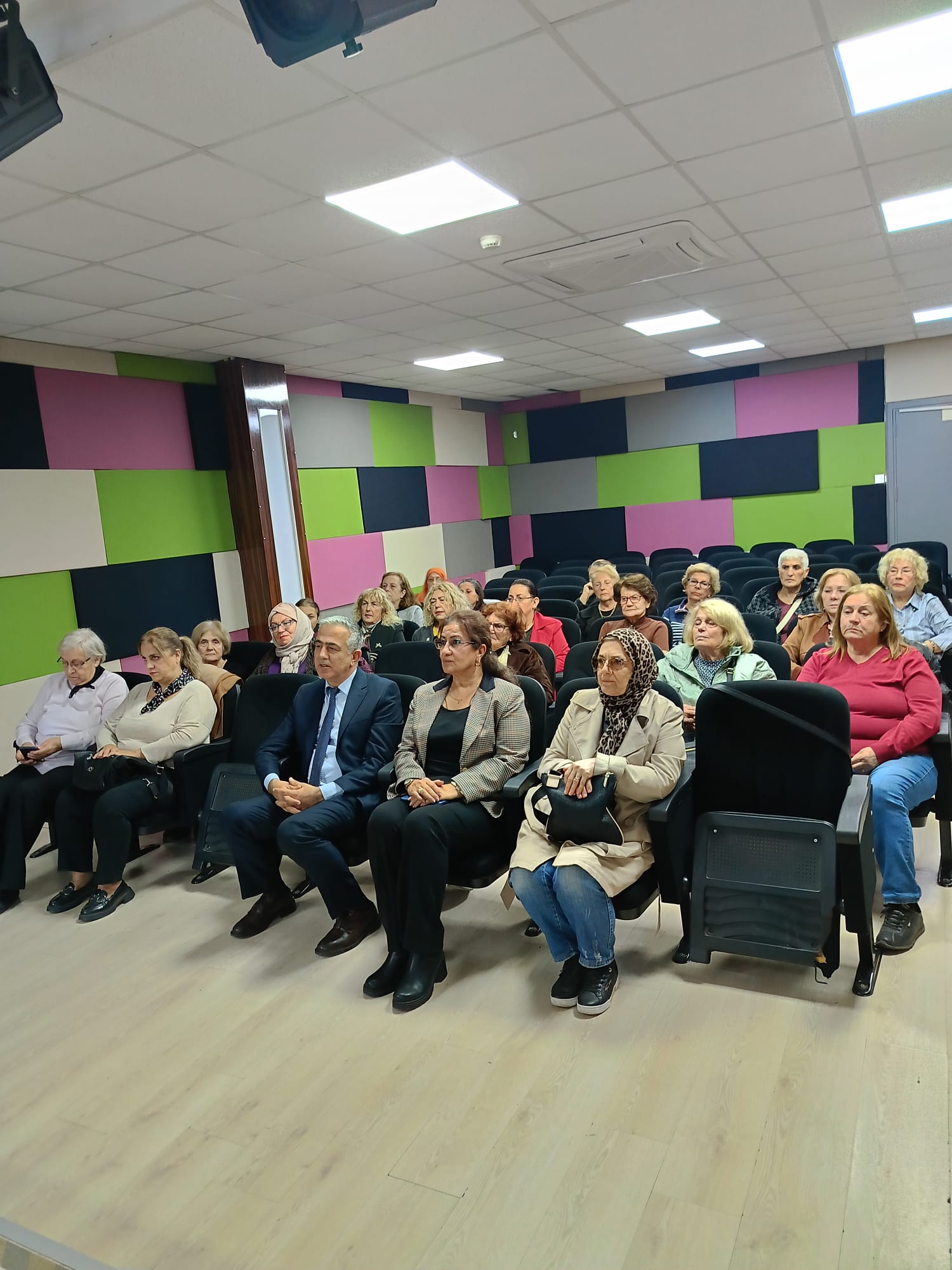 I M G 20251122 W A0006