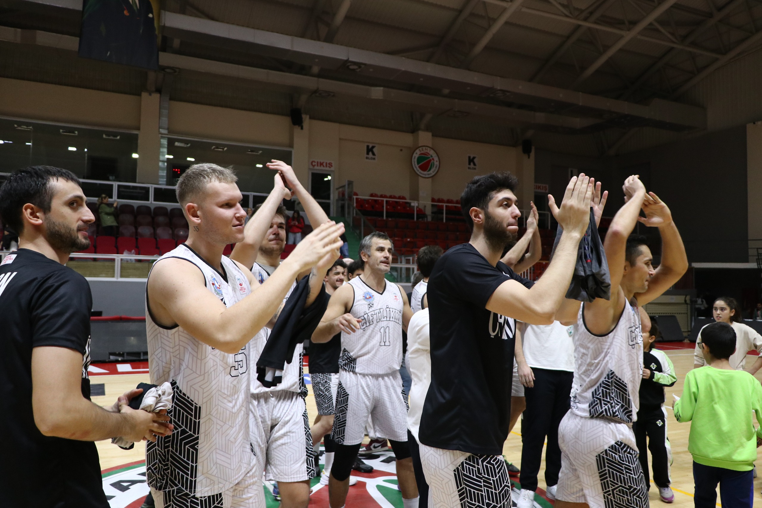 I M G 20251124 W A0007