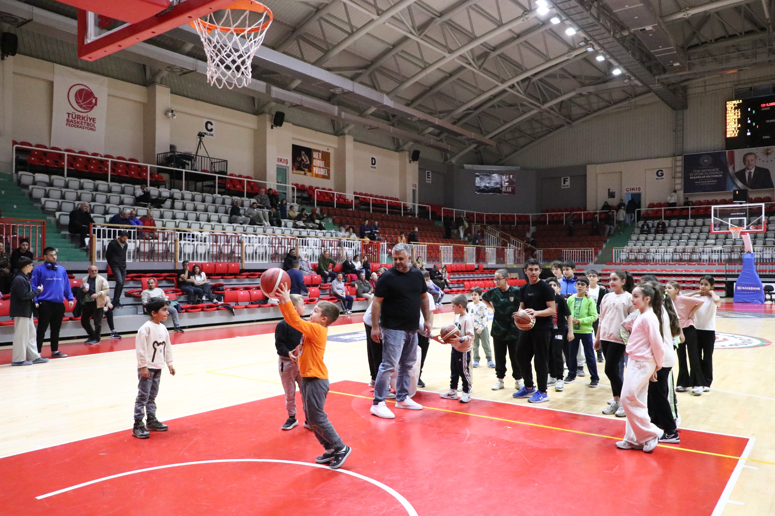 I M G 20251124 W A0011