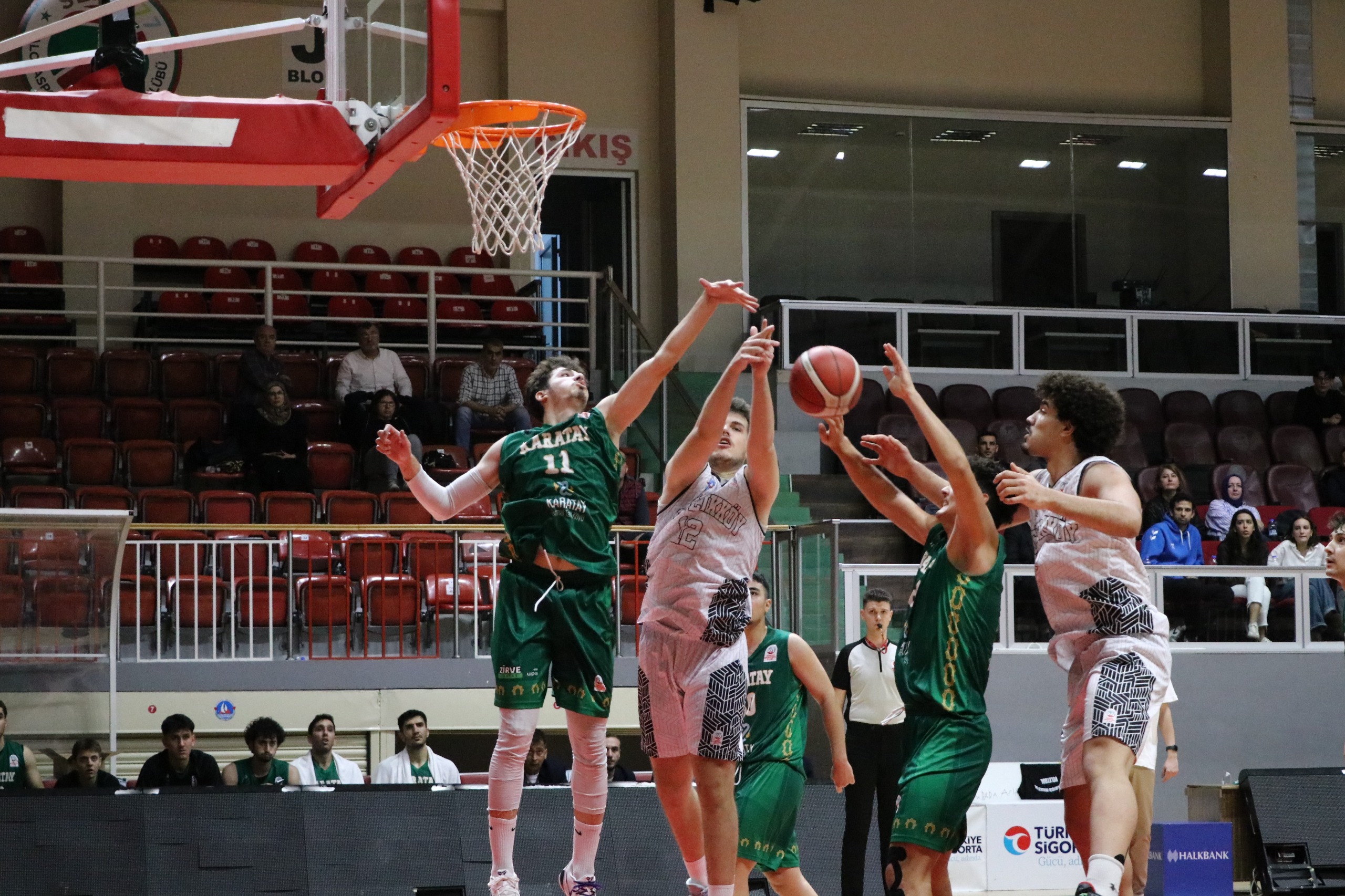 I M G 20251124 W A0013