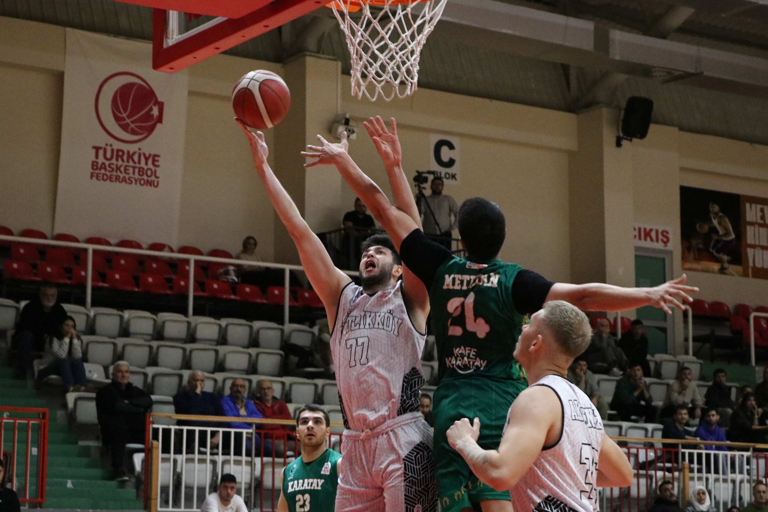 I M G 20251124 W A0016