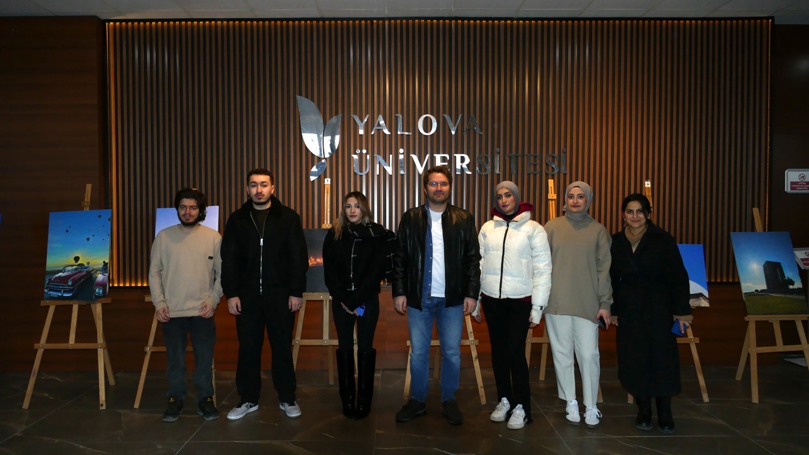 De8Ee276 Fc4E 4De5 B9A2 B0A8Ed71065C