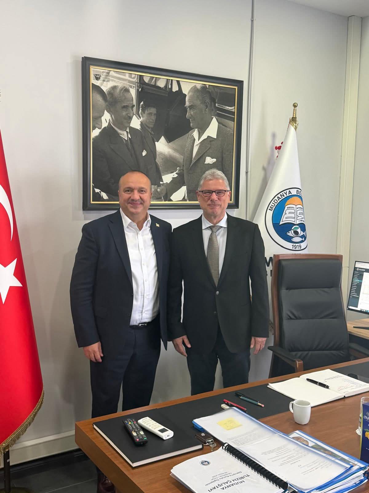 F B I M G 1765330544096