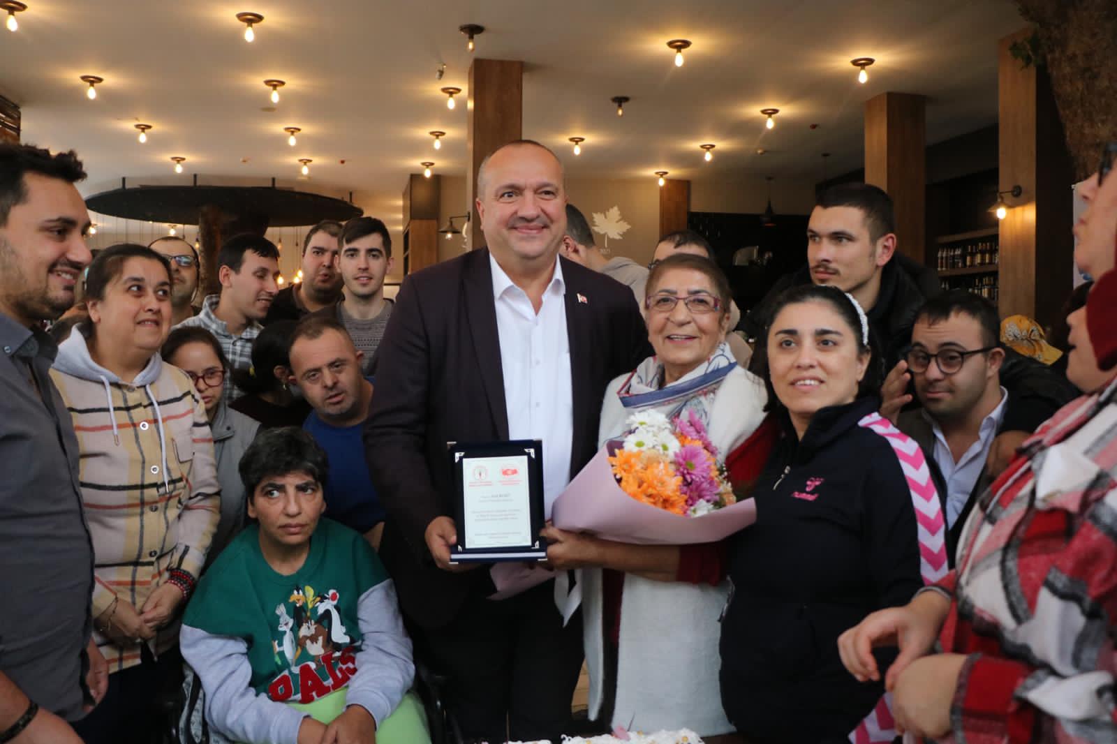 I M G 20251202 W A0043(2)