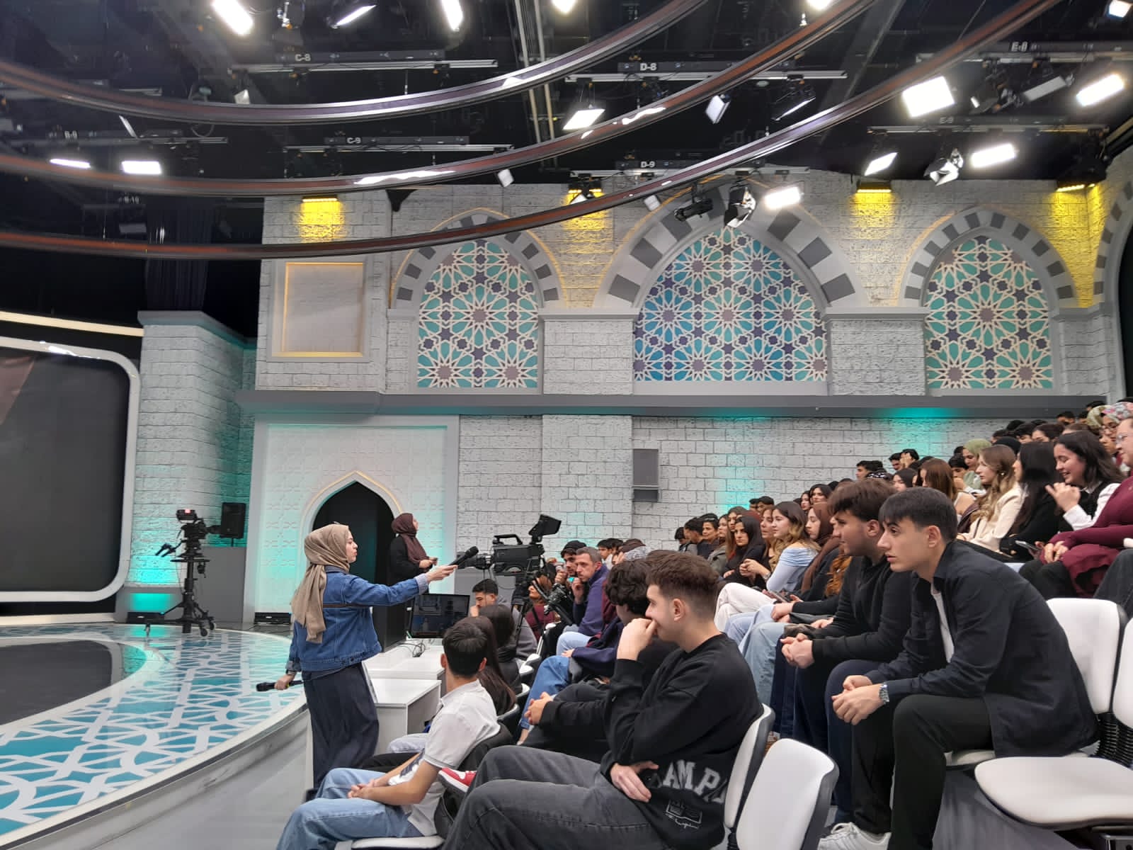 I M G 20251208 W A0011