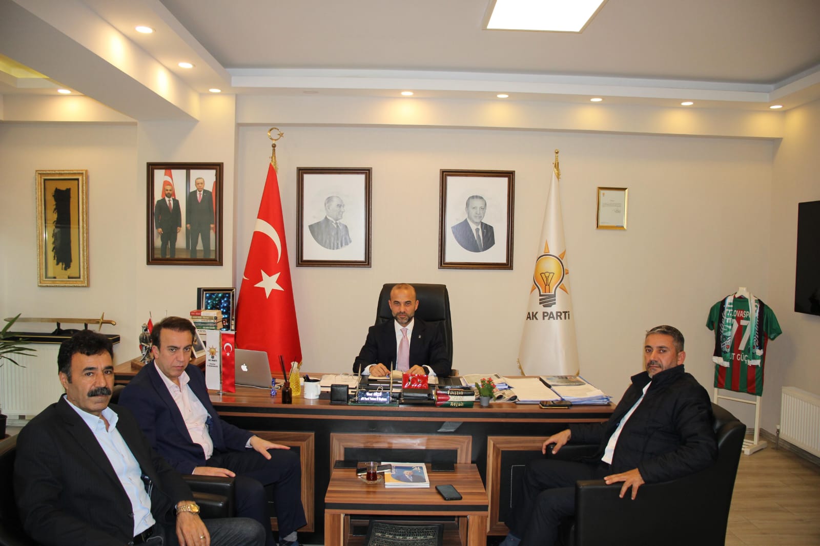 I M G 20251215 W A0012