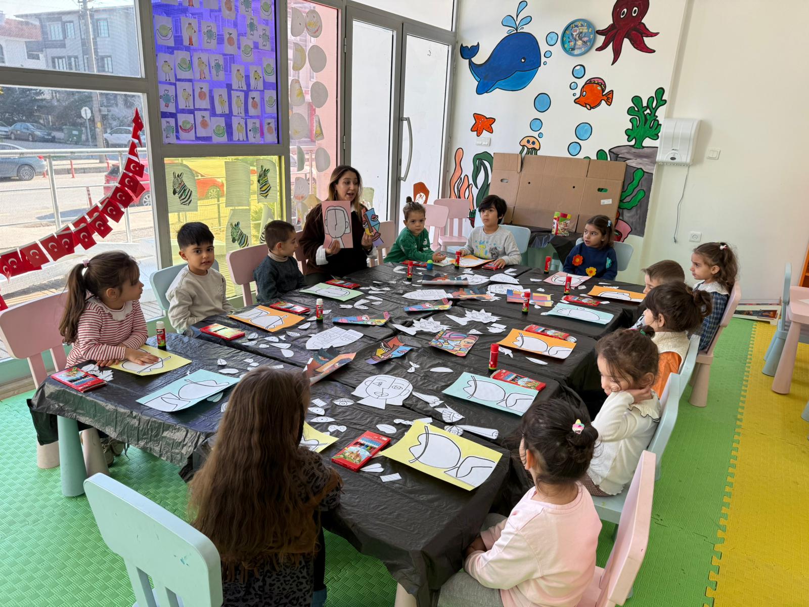 Sanat Atölyesi̇ (1)