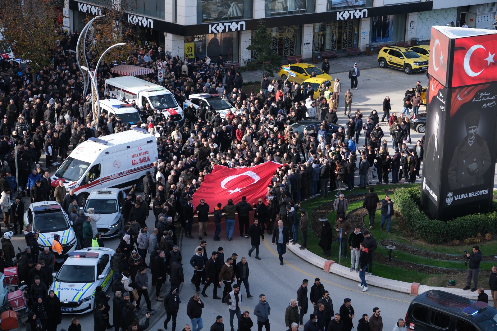 Şehitlerimiz Tören Basına (14)