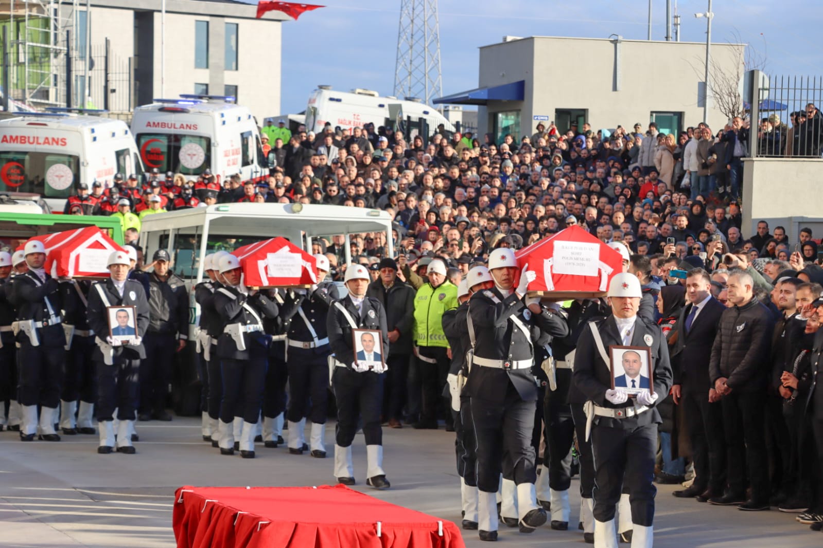 Şehitlerimiz Tören Basına (7)
