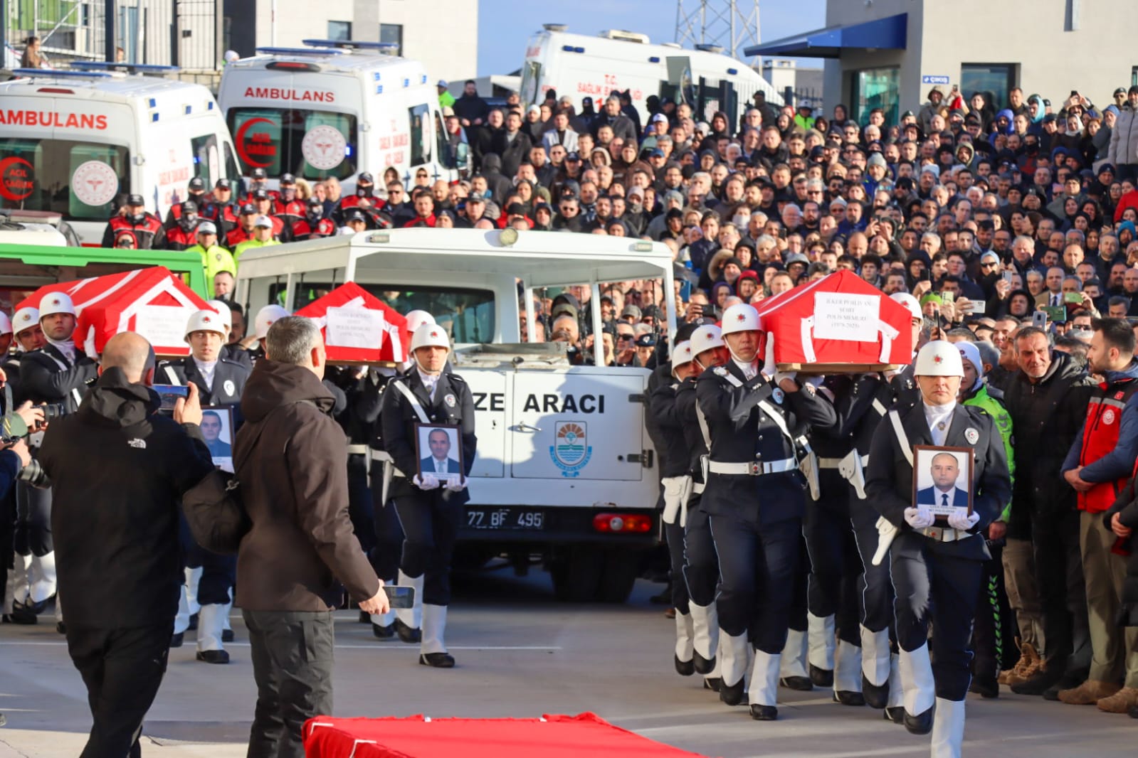 Şehitlerimiz Tören Basına (8)