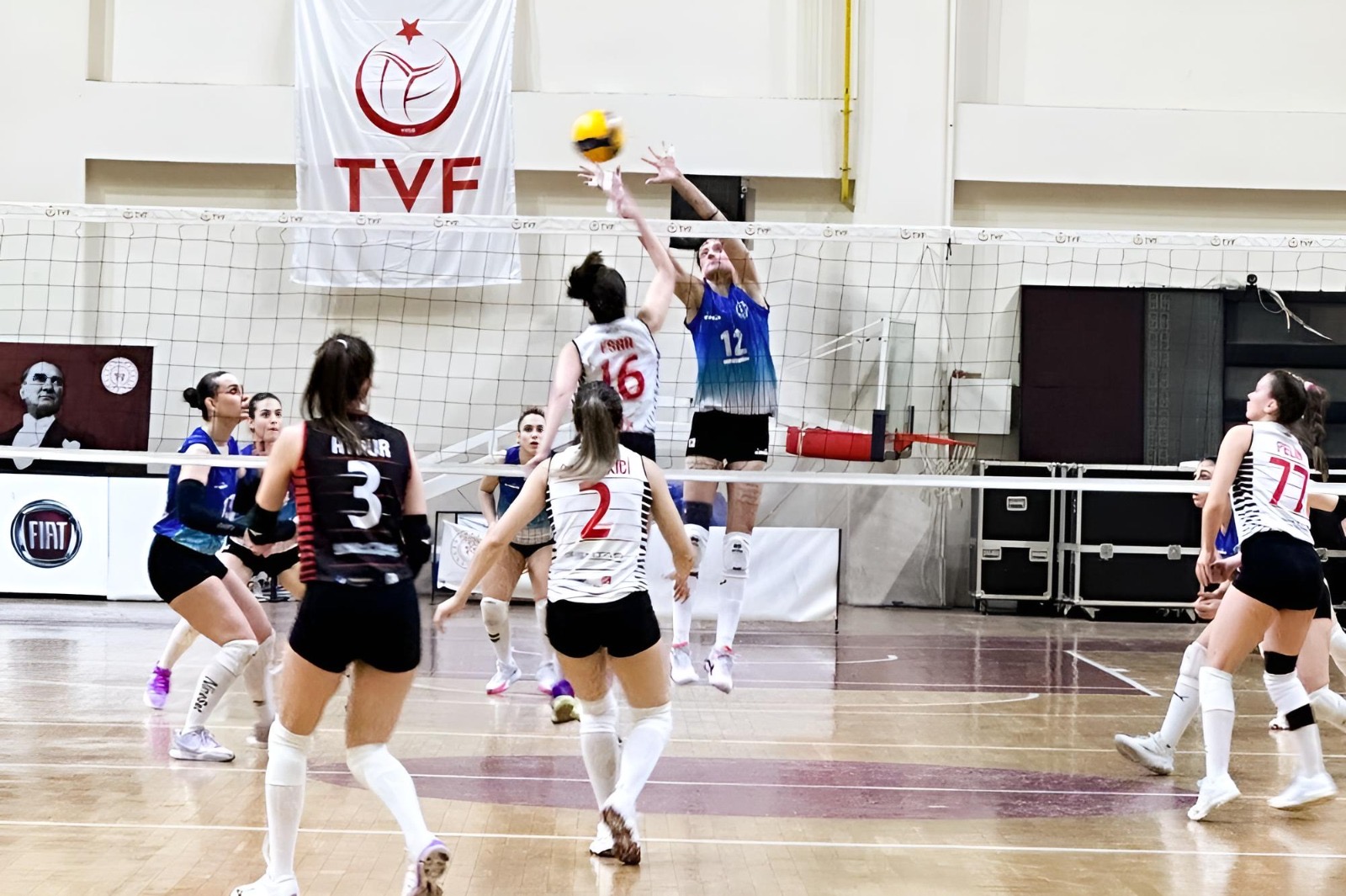 32566897 900A 4532 B1B9 8A3B8A73178C