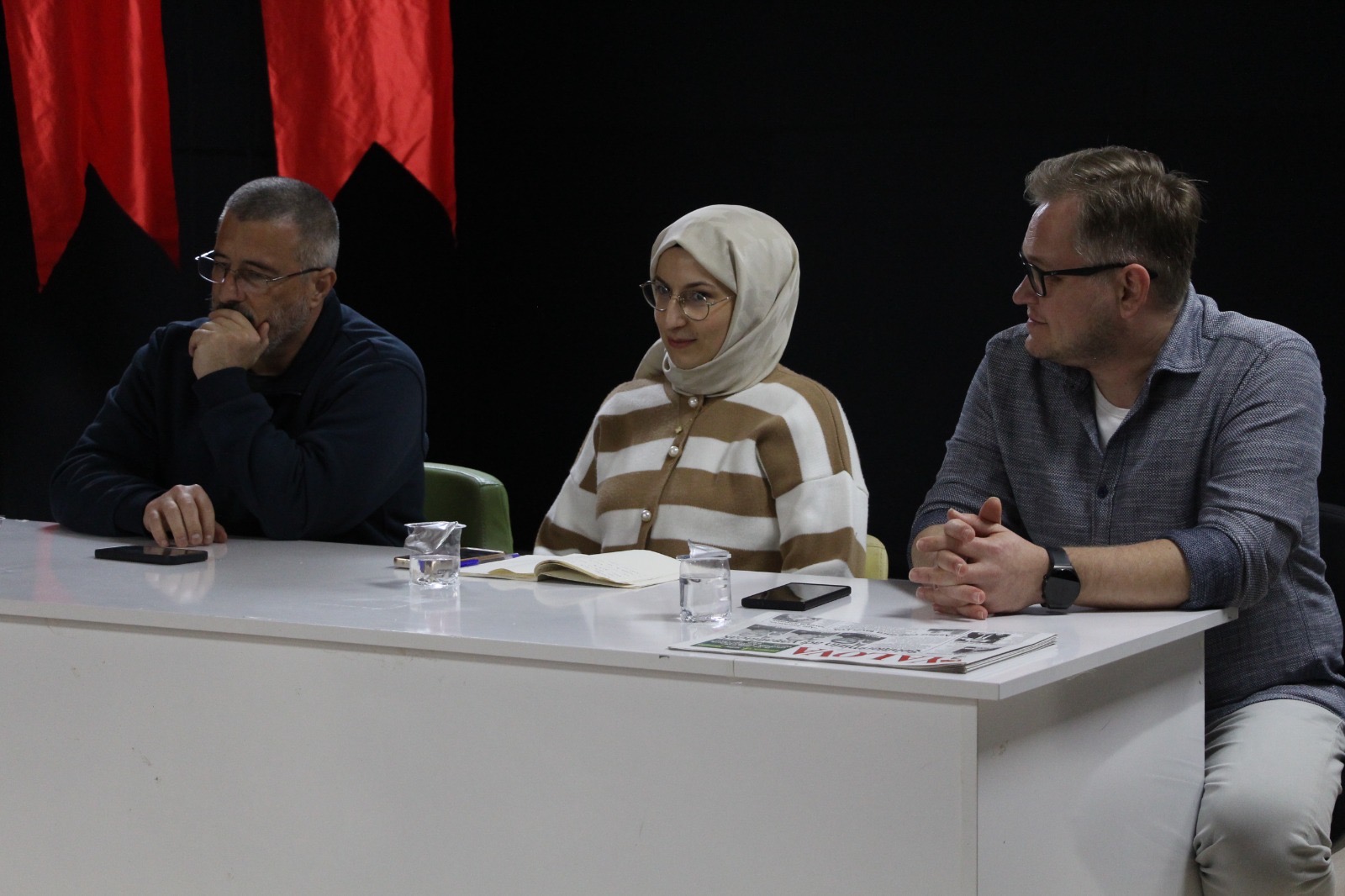 F3B8D974 67B6 4577 A839 69D4B4B98B17