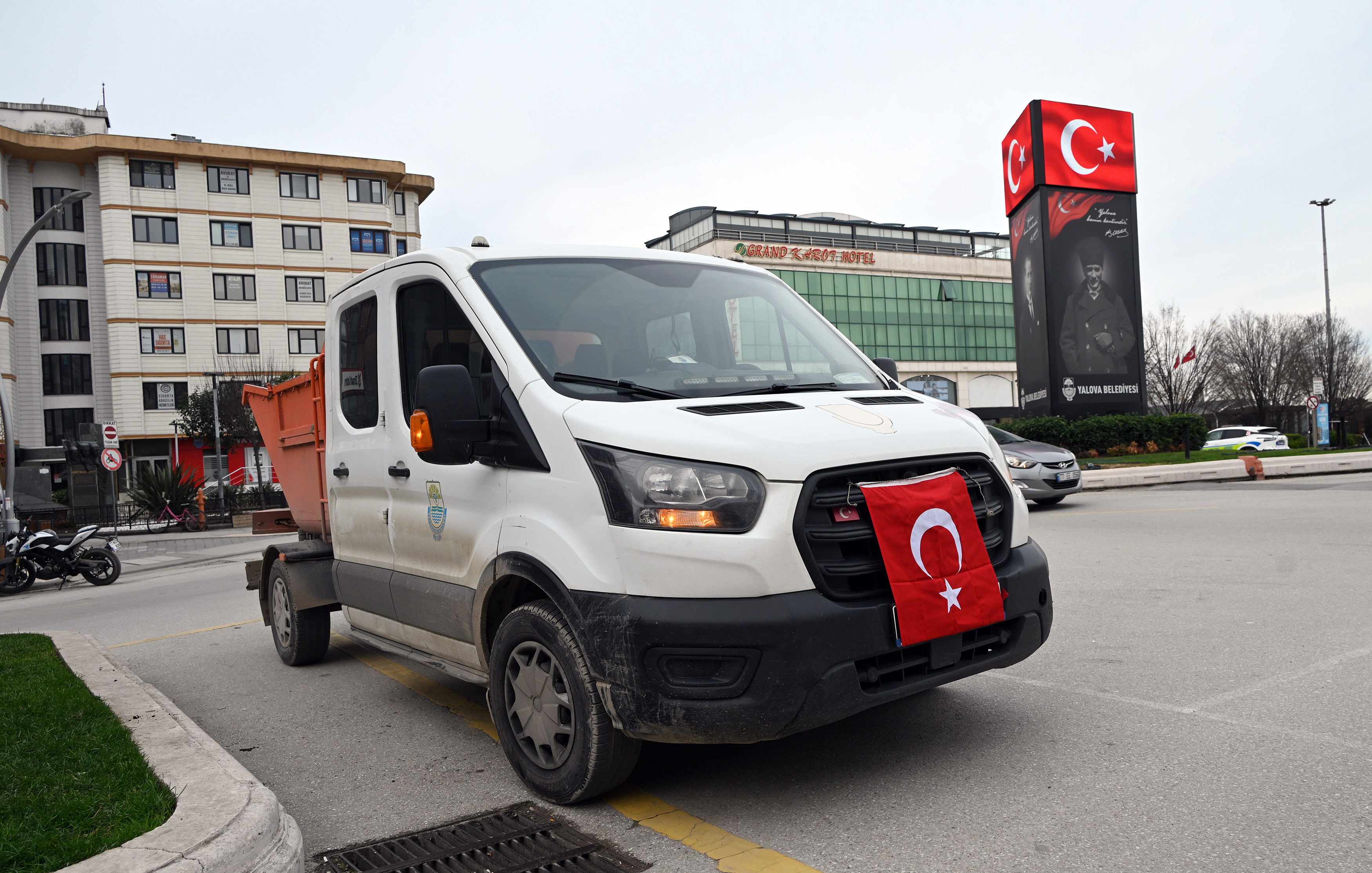 Yalova Belediyesi Türk Bayrağı (11)