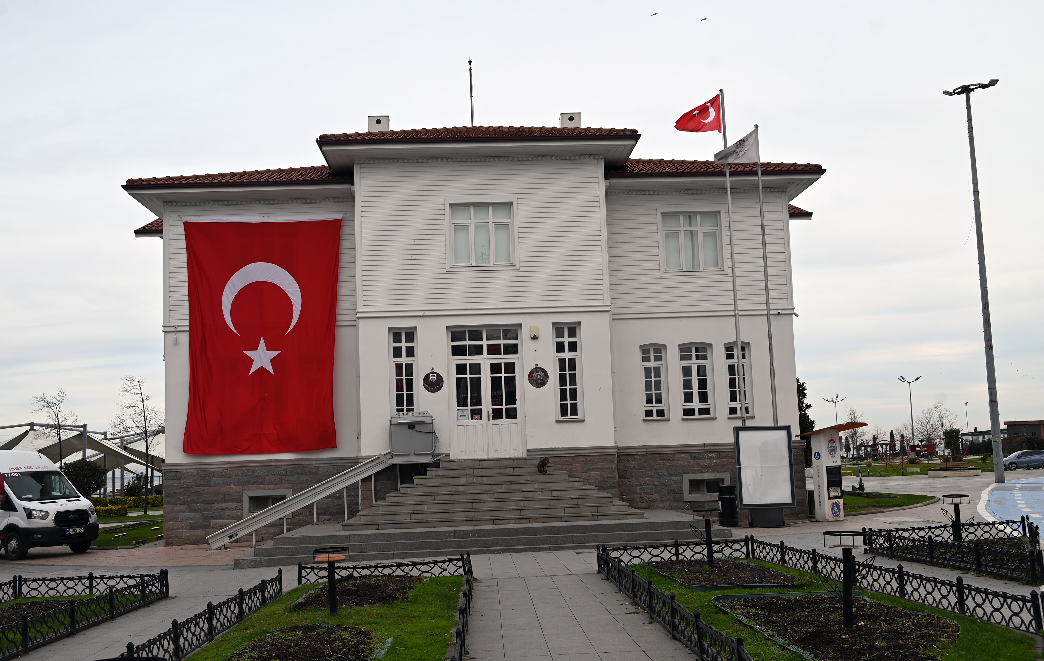 Yalova Belediyesi Türk Bayrağı (5)