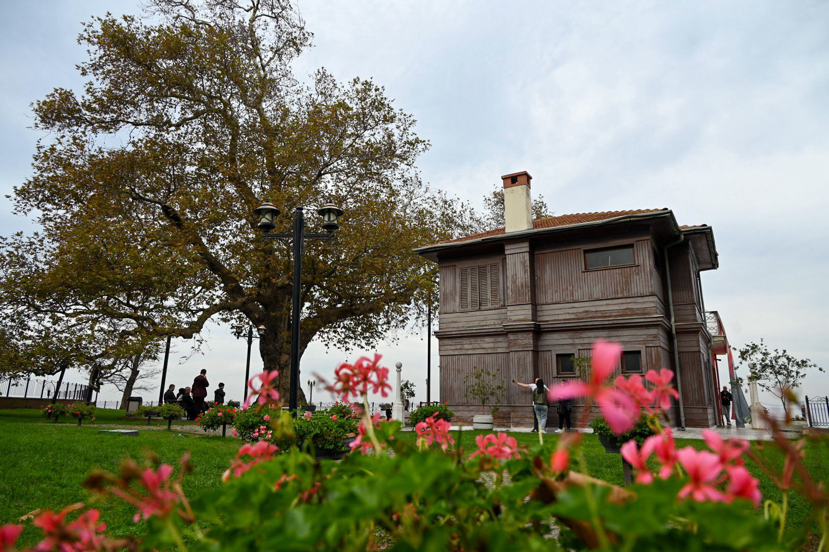 Yürüyen Köşk Dış Görüntü (1)