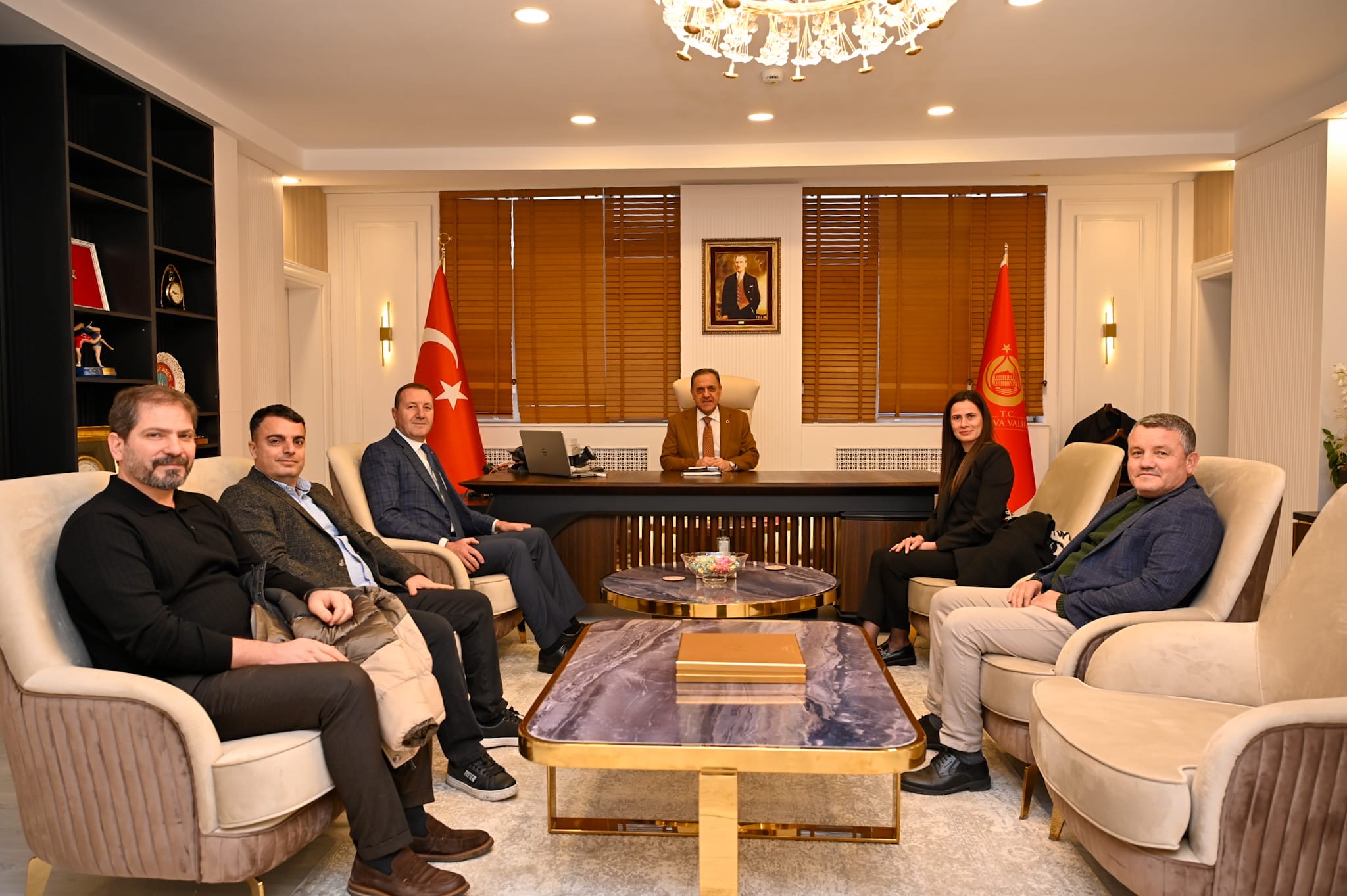 395Fff7E 5Ed2 4619 9419 E58194D44D5A