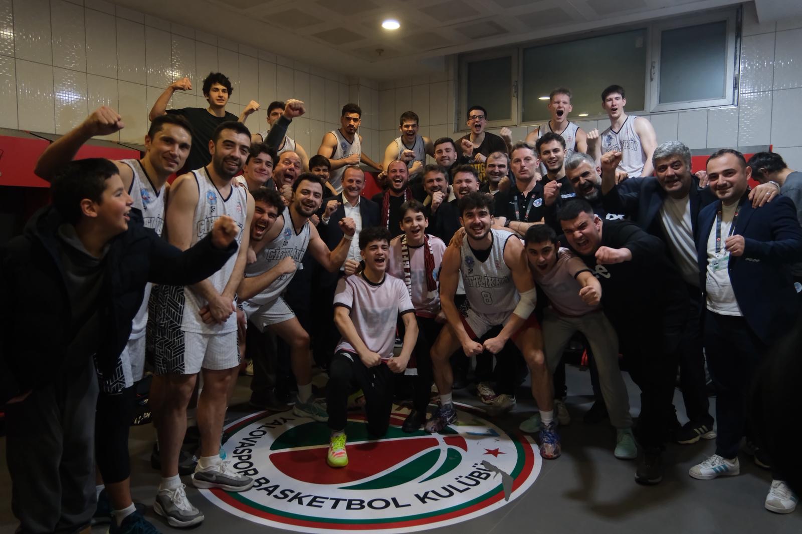 3C720159 B385 4987 9010 B59Dd57Ec9C7