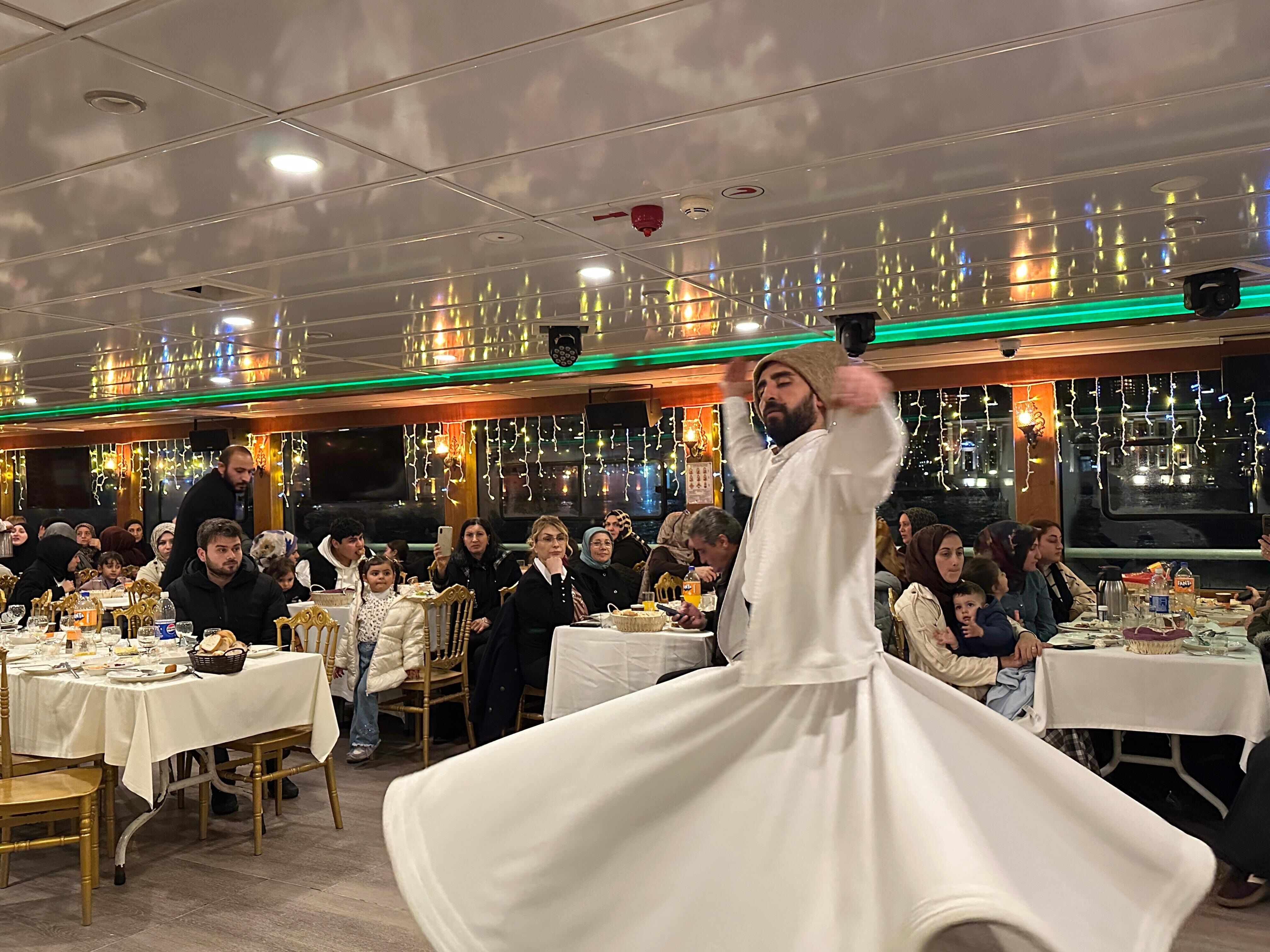 9Eaeec38 B96E 438F Aae7 7Cb839A806A2