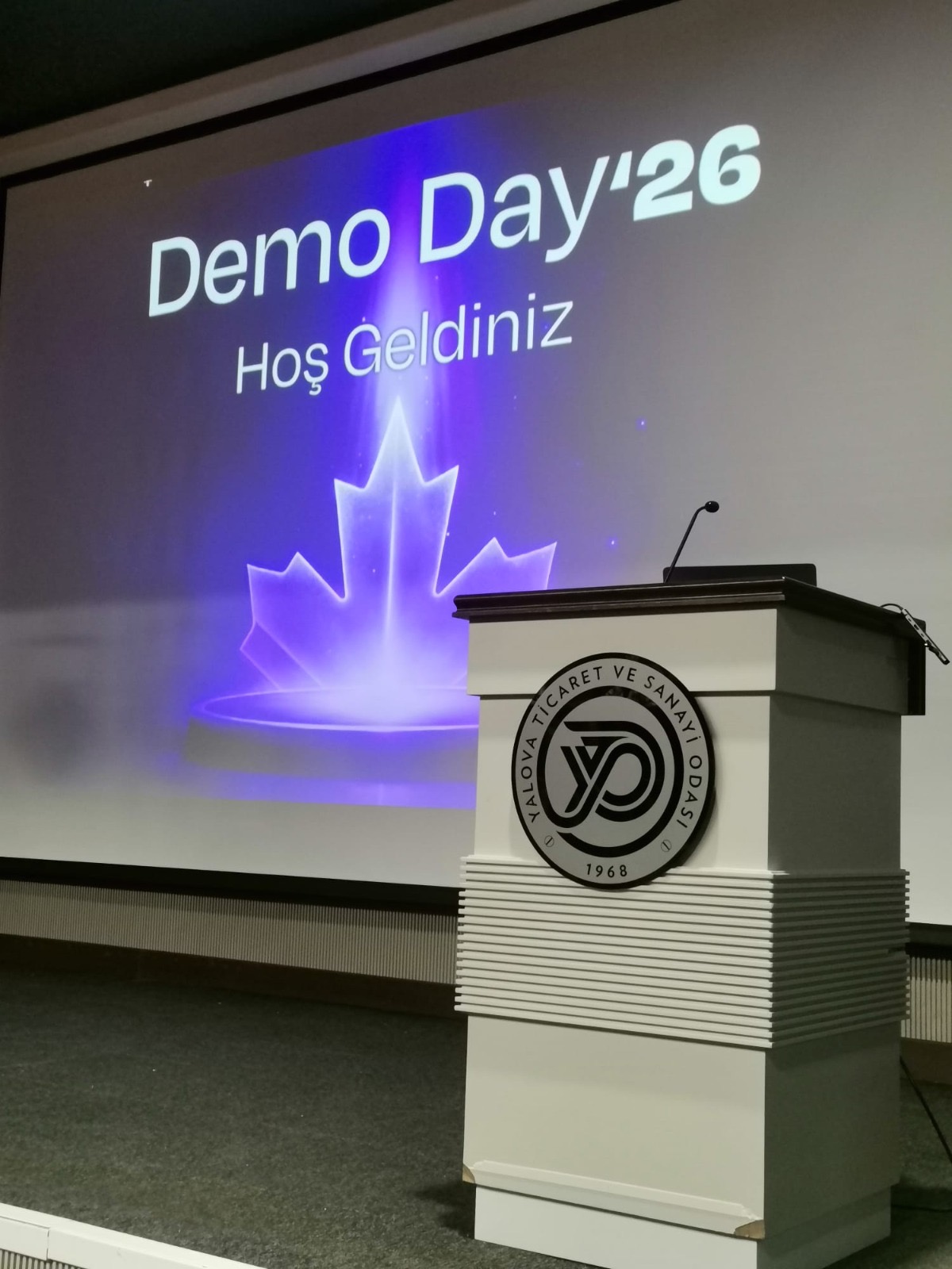 Ba0Aafee 57Bd 4Bf9 B02E B93Ecf7Eb07E