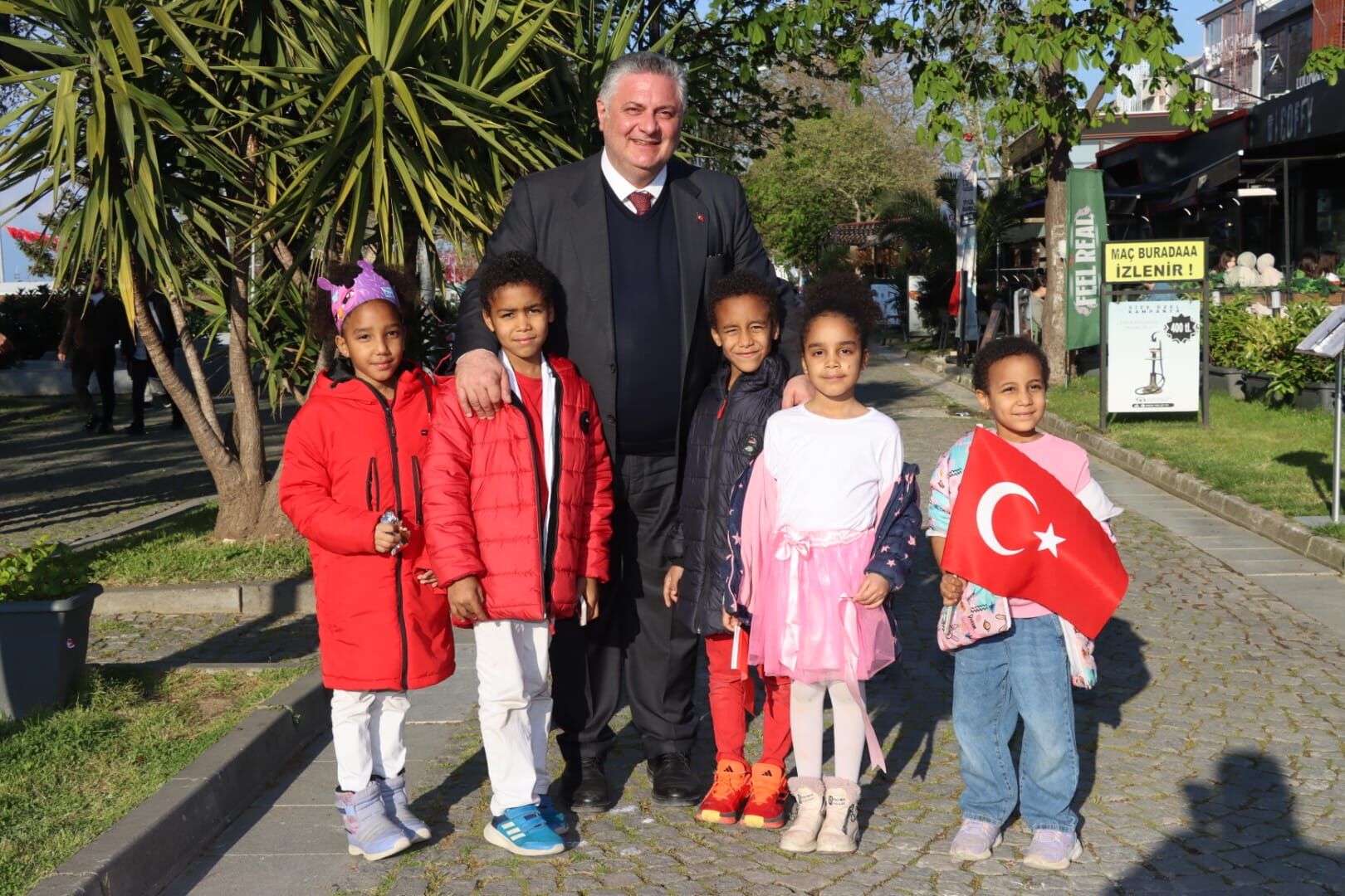 23 Ni̇san Başkan Çocuklar Vatandaş (18)