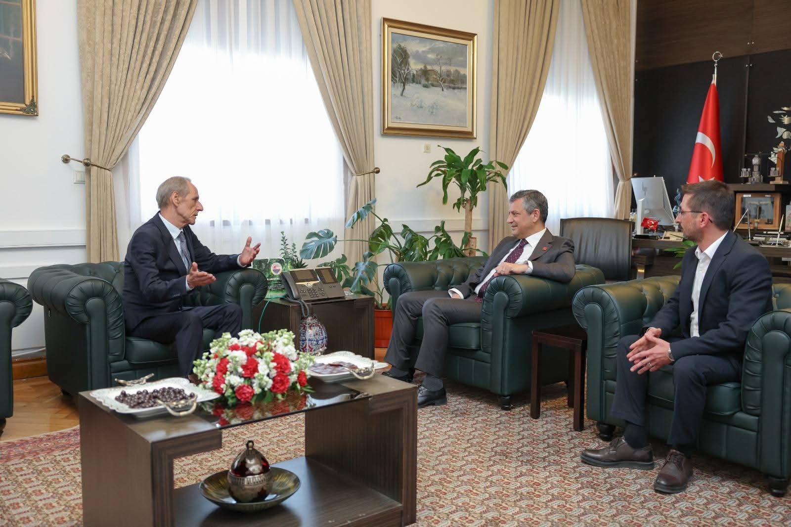 F B I M G 1775656233249