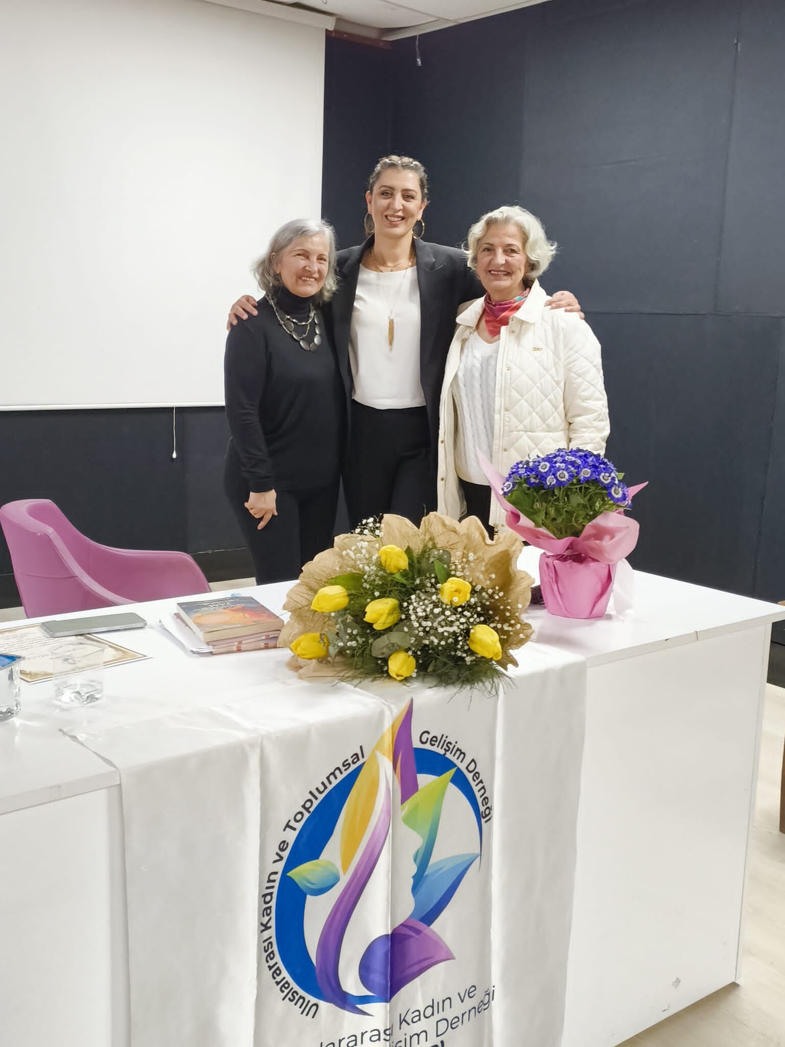 I M G 20260409 W A0000