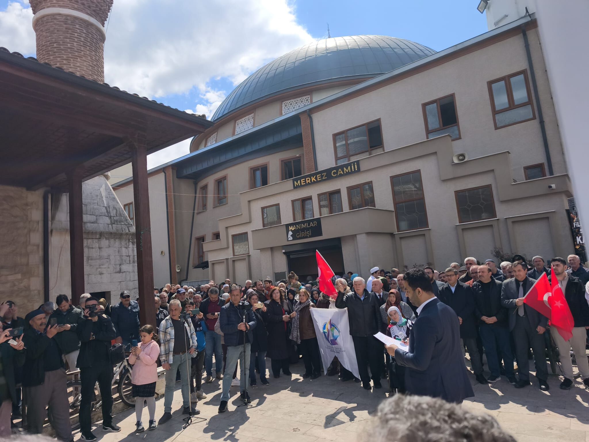 I M G 20260410 W A0019