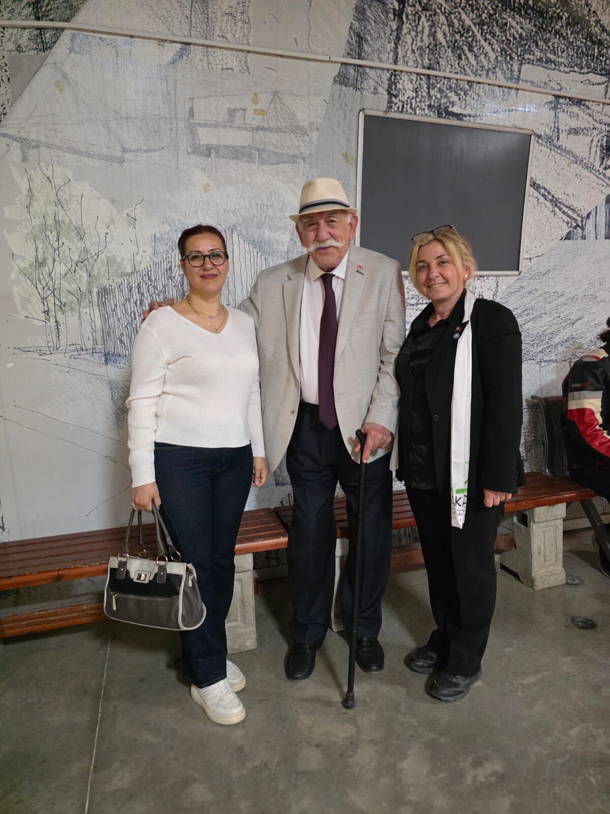 I M G 20260416 W A0014