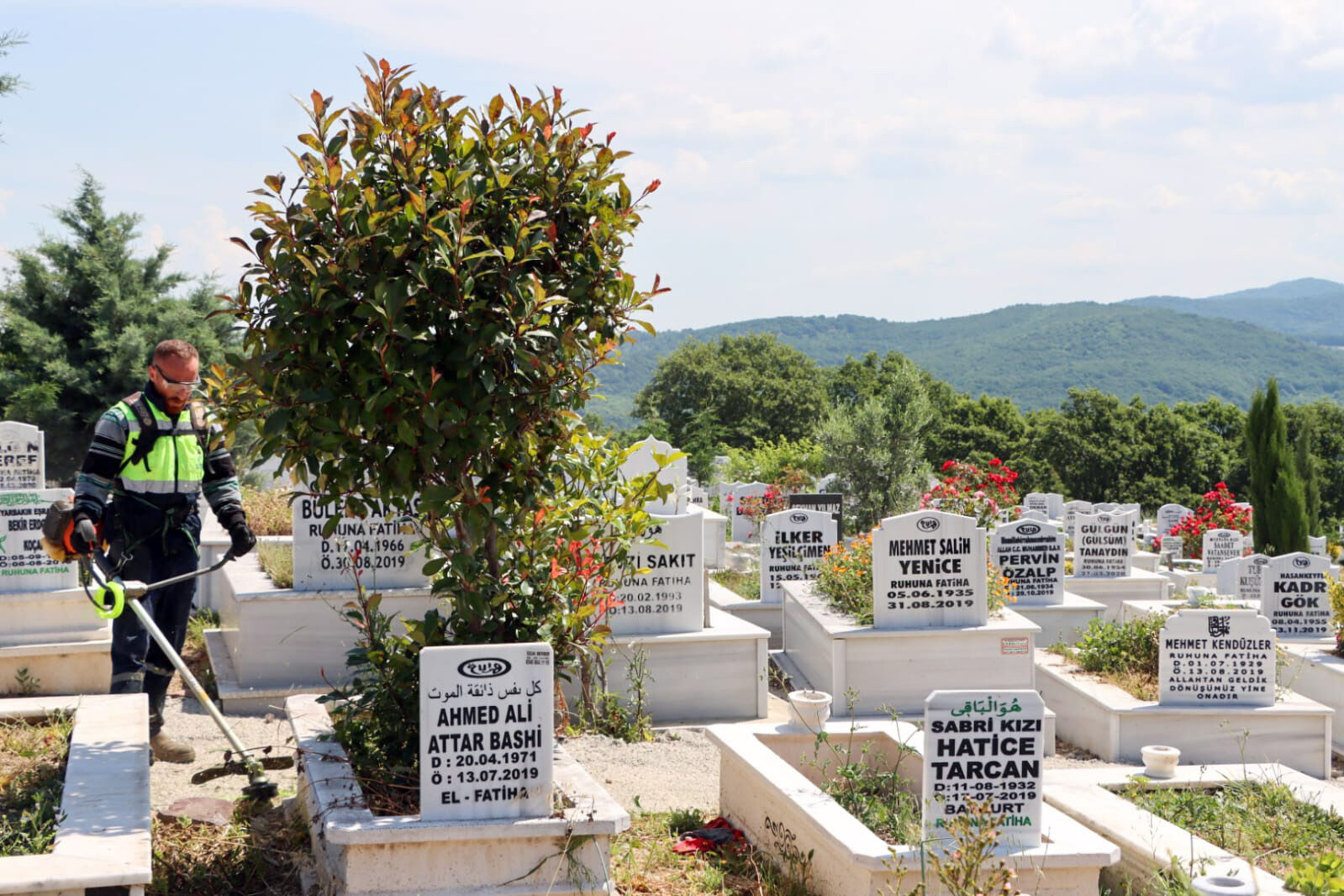 Mezarlık Hizmet (1)