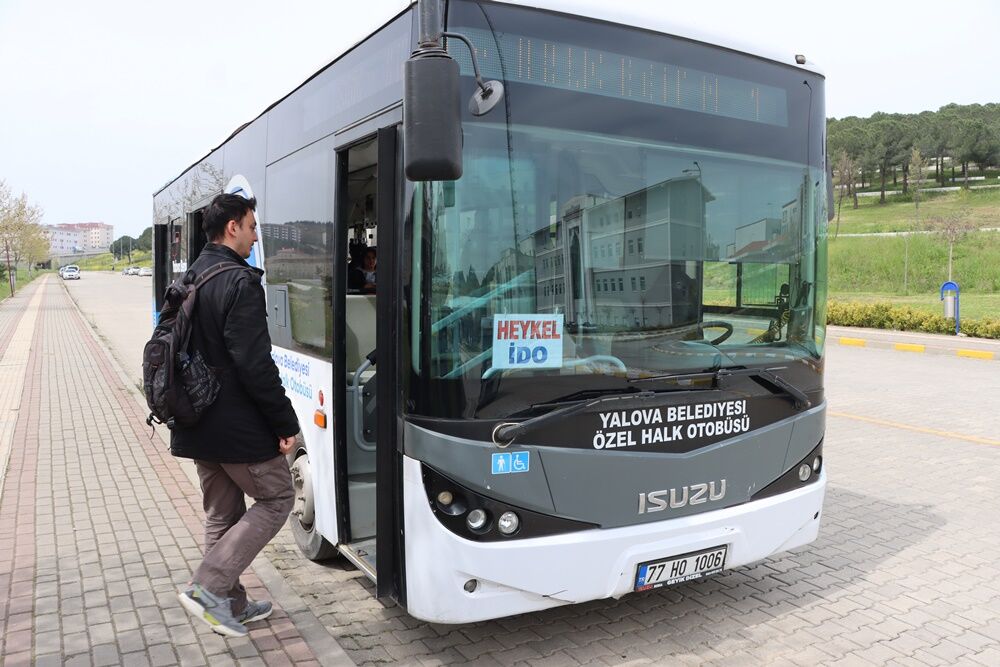 Üni̇versi̇te Servi̇s (3)