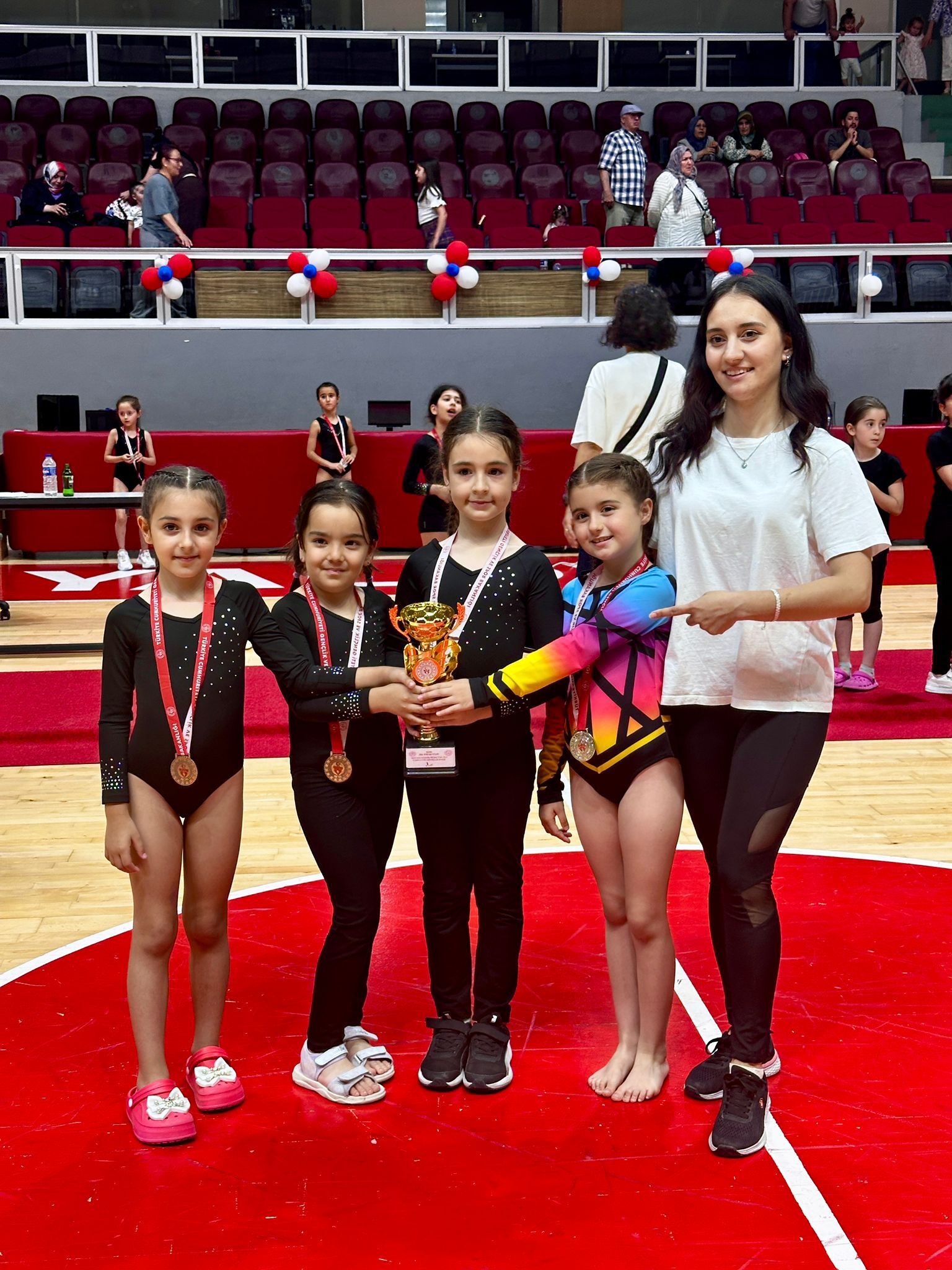 Ji̇mnasti̇k (6)-1