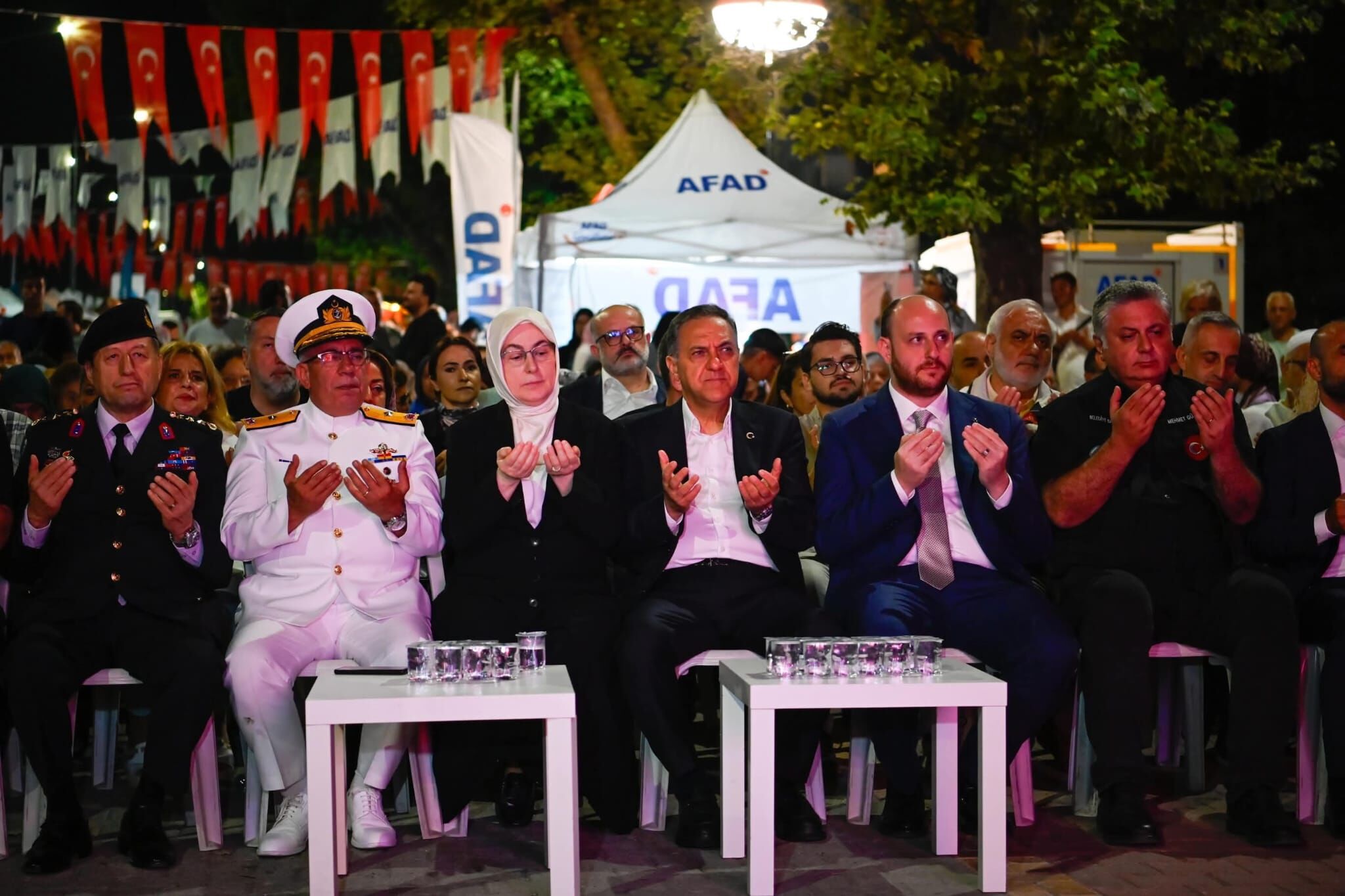 27-yıl—dualarla-anma-toreni