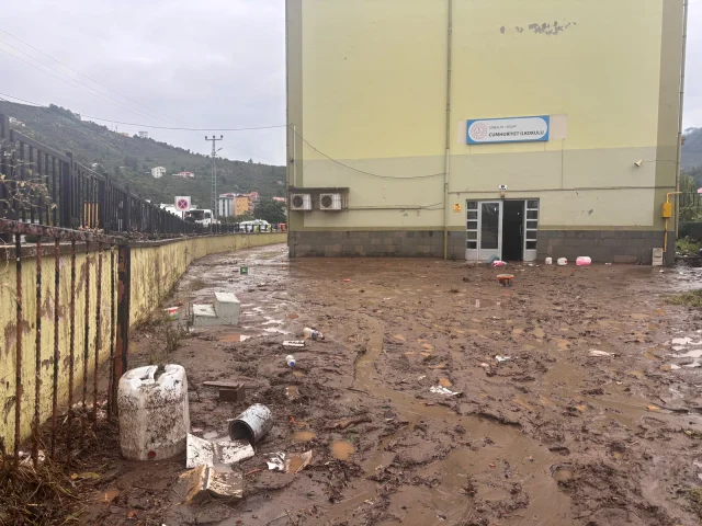 Giresunda Siddetli Yagis Ve Sel Felaketi