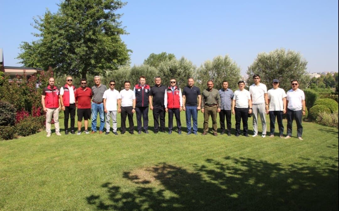 Kamil Ozdemir Ve Mustafa Ilmec Ozbekistan Heyeti (1)