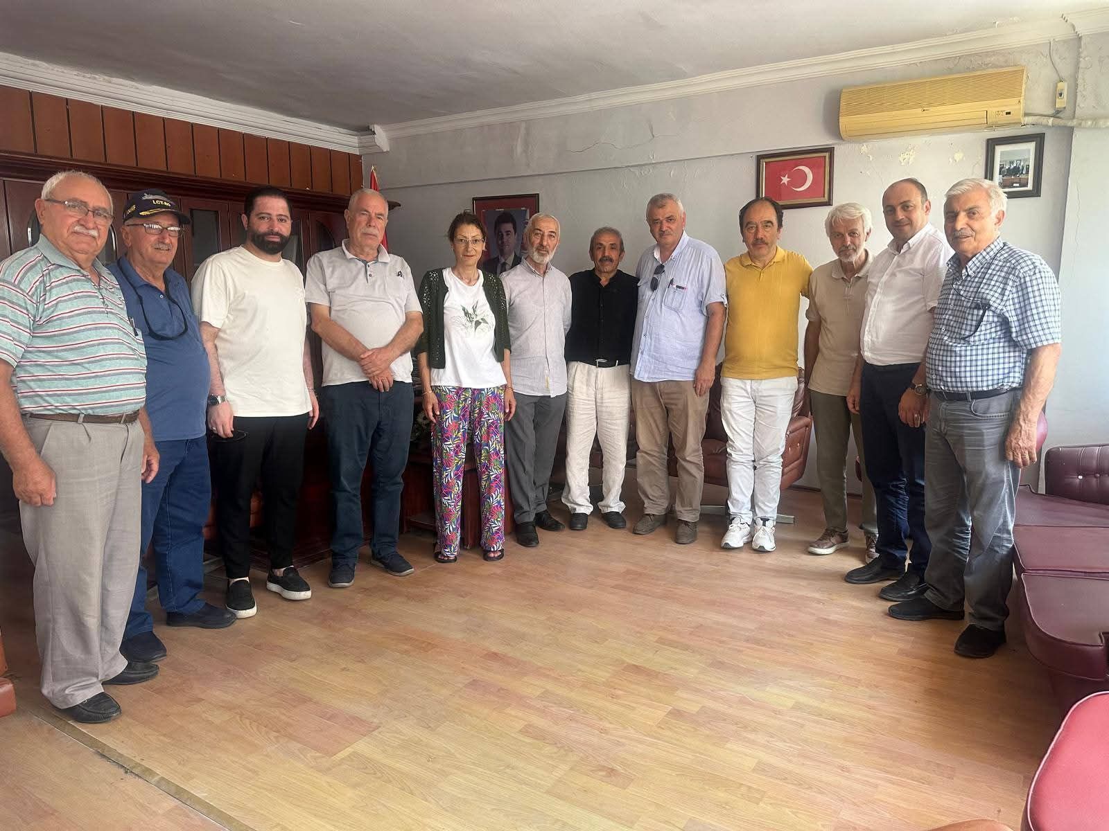 Kemal Polat Demokrat Parti Il Baskanligi Ziyaret