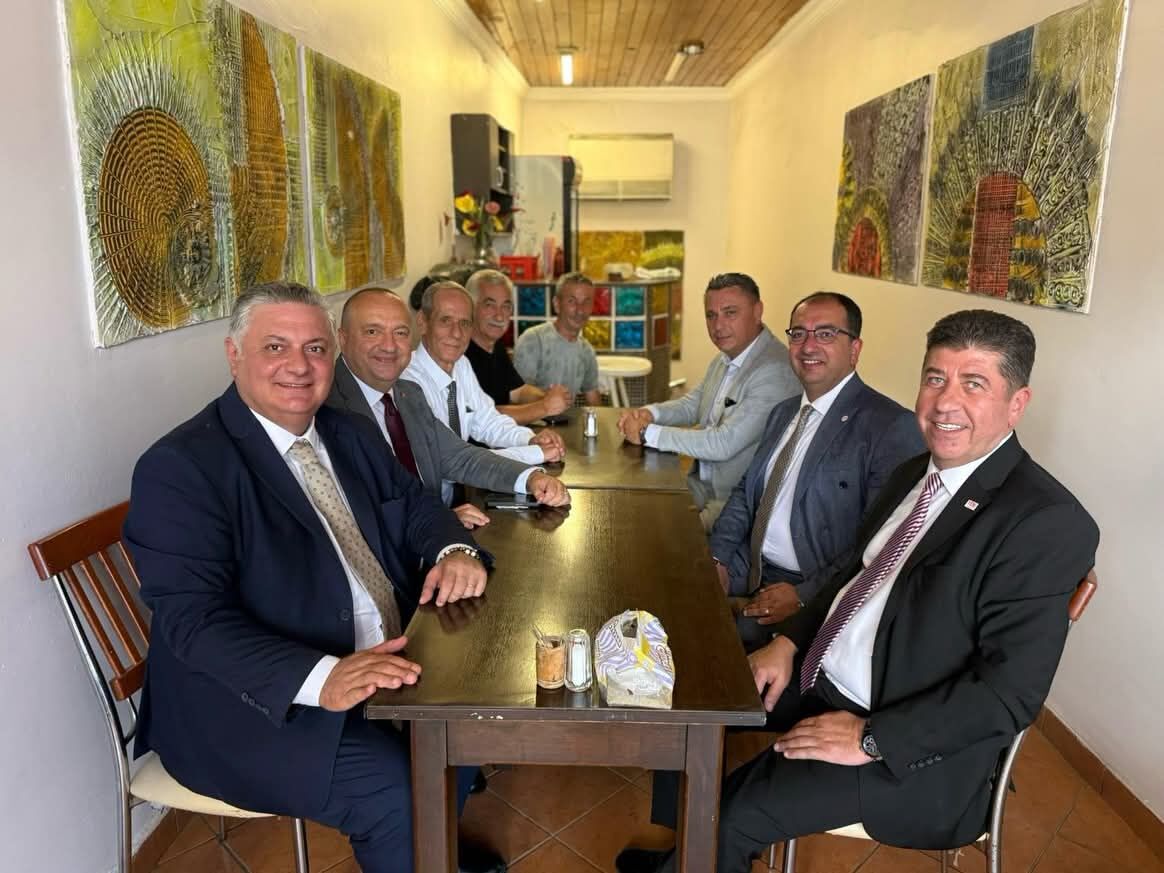 Mehmegürel Özgür Özel