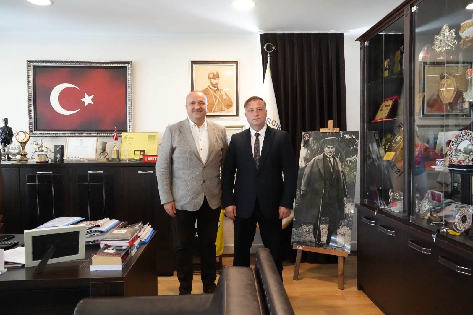 Yalova Asayis Sube Muduru Murat Sezgin Ve Avni Kurt
