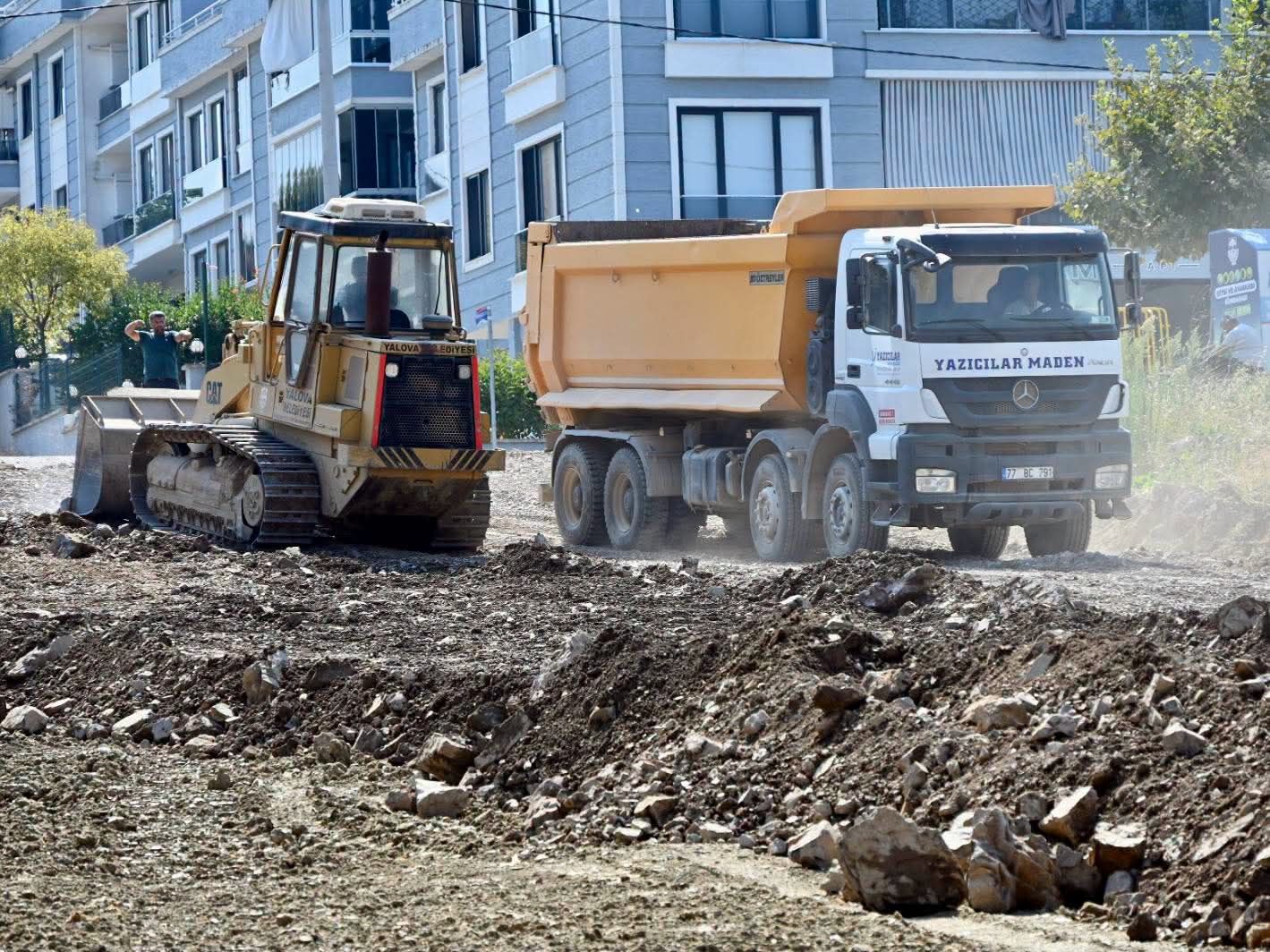 Yalova Belediyesi Altyapi Ve Yol Calismalari
