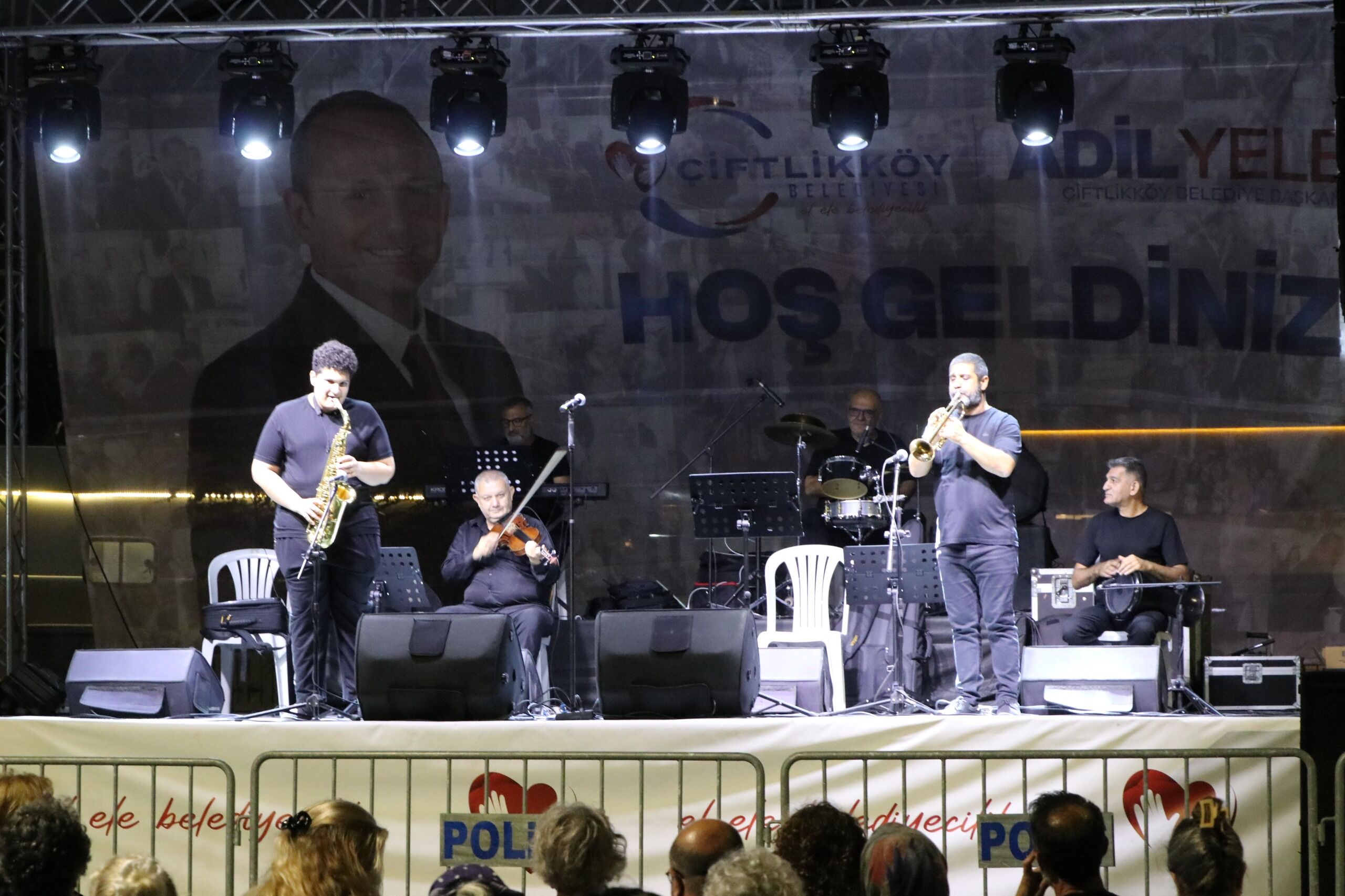 Yalova Ciftlikkoy Zafer Bayrami