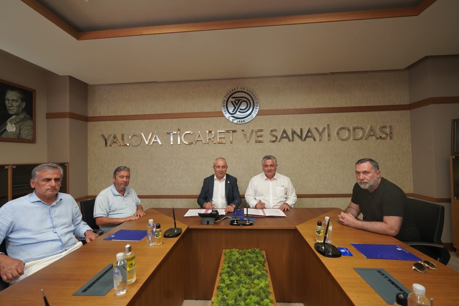 Ytso Ile Haci Saffet Cam Vakfi Arasinda Is Birligi Protokolu Imzalandi 3