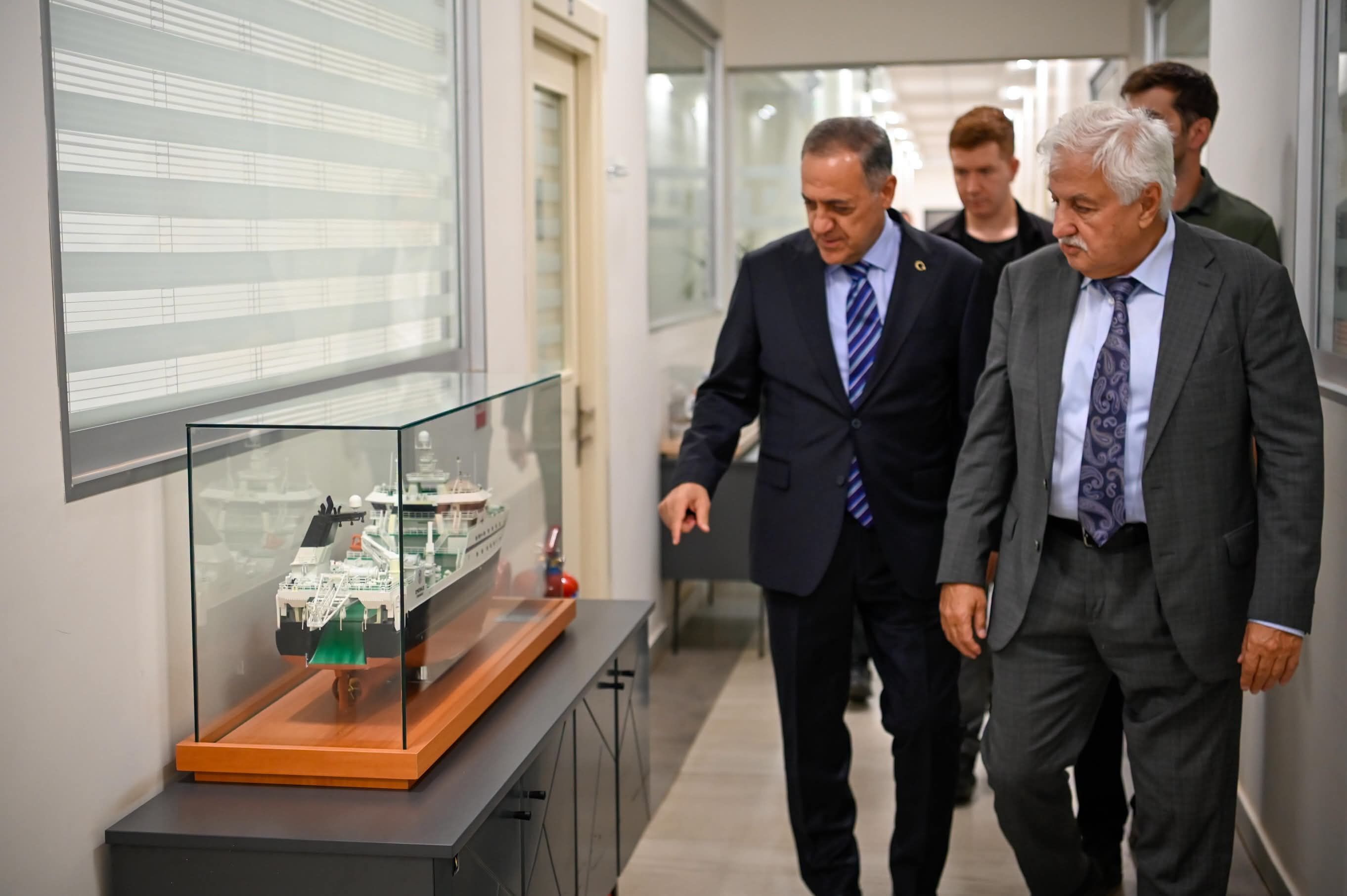 Ahmet Hamdi Usta Ve Tersan Tersanesi Incelemeleri 2026