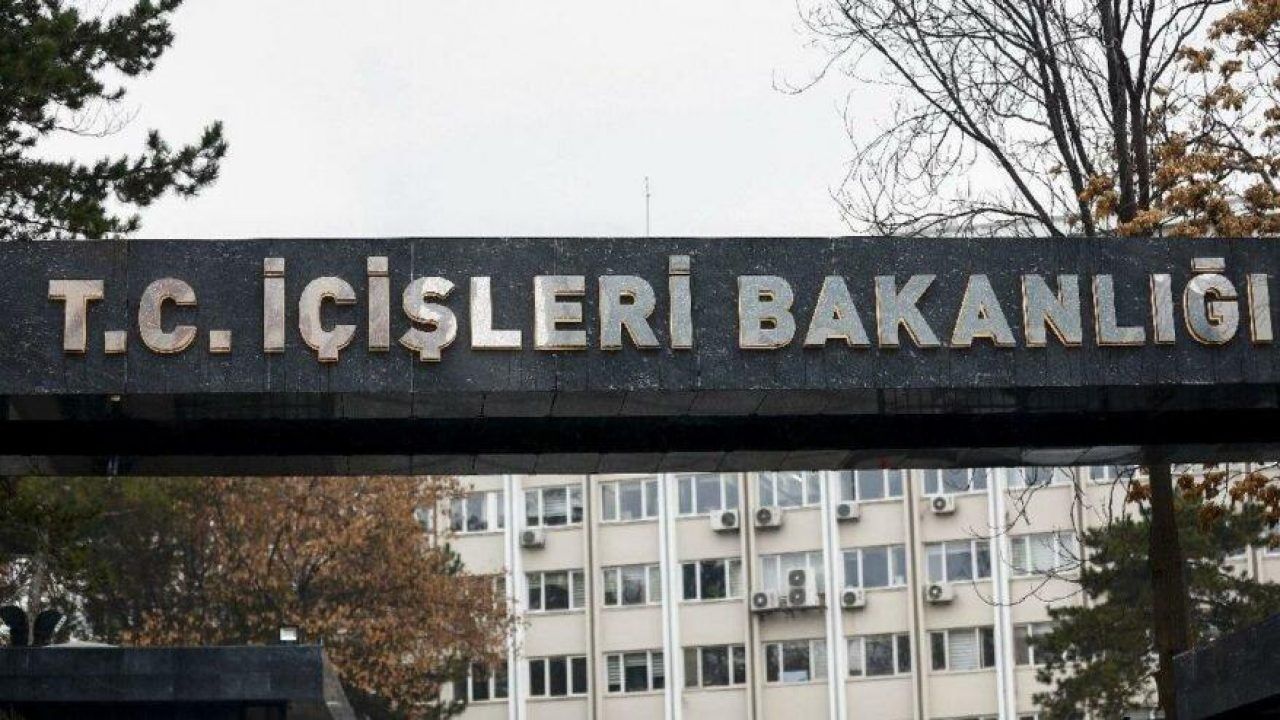 81 İLDE DÜZENSİZ GÖÇ DENETİMİ: 230 GÖÇMEN YAKALANDI