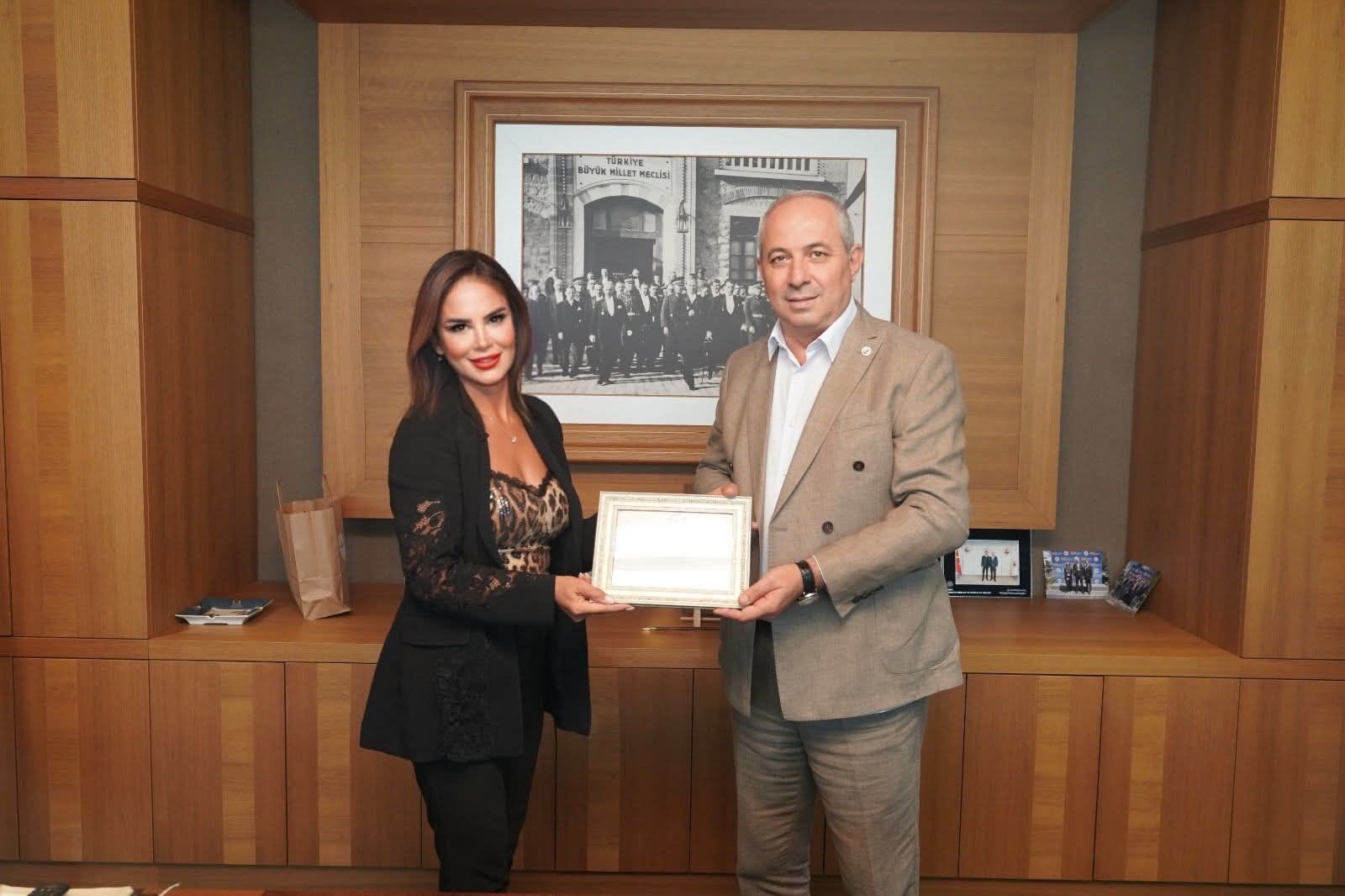 Murat Arslanhan Ve Emel Yenigunden Ytsoya Anlamli Ziyaret
